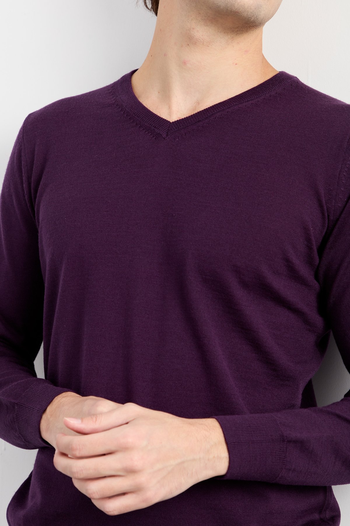21602Erkek Basic V Yaka İnce Triko Kazak Mor