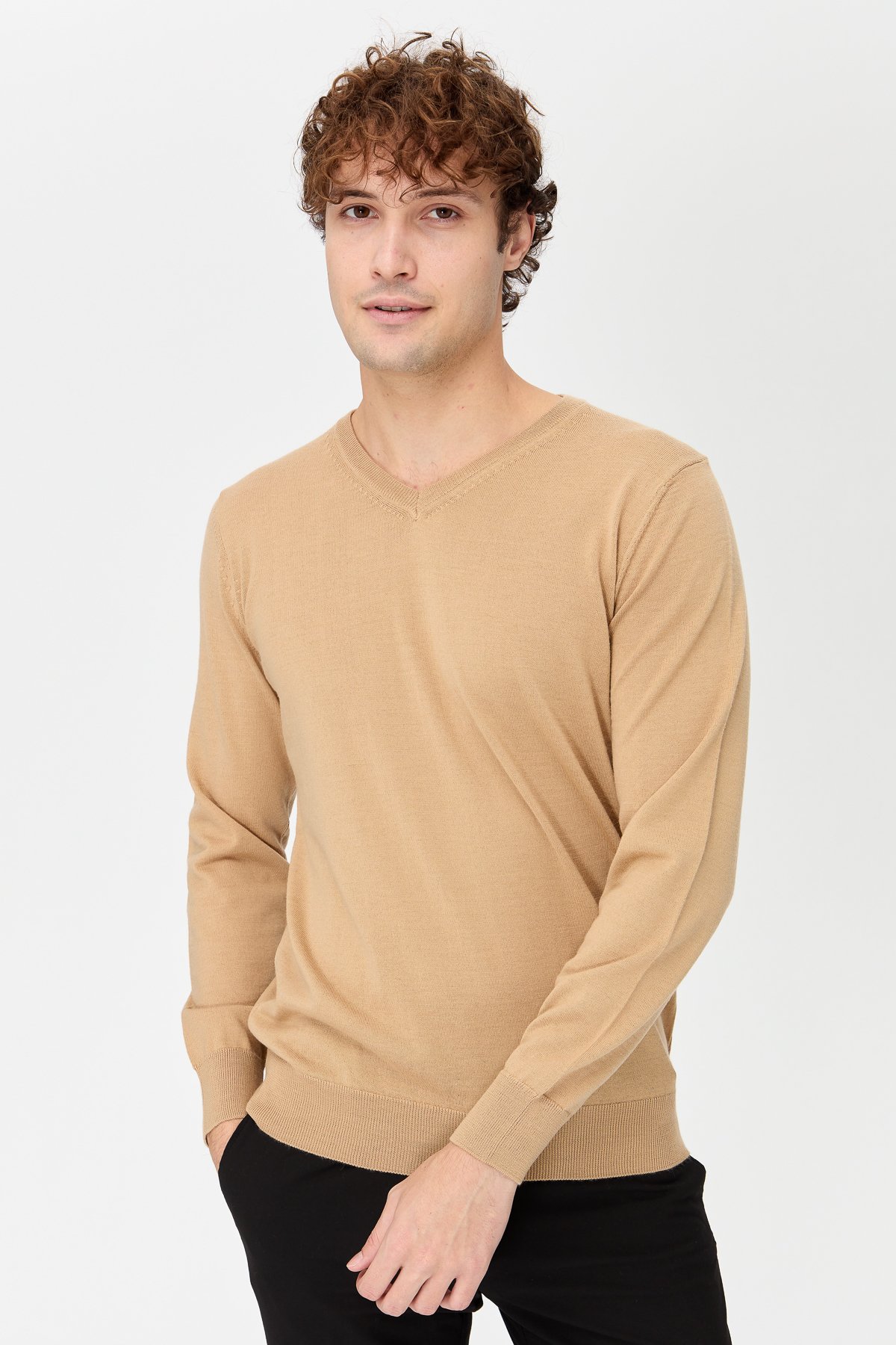 21602Erkek Basic V Yaka İnce Triko Kazak S.Kahve
