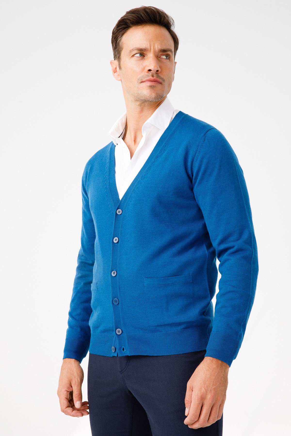 21605Erkek Basıc V Yaka Önü Düğmeli İnce Triko Ceket Saks Mavi