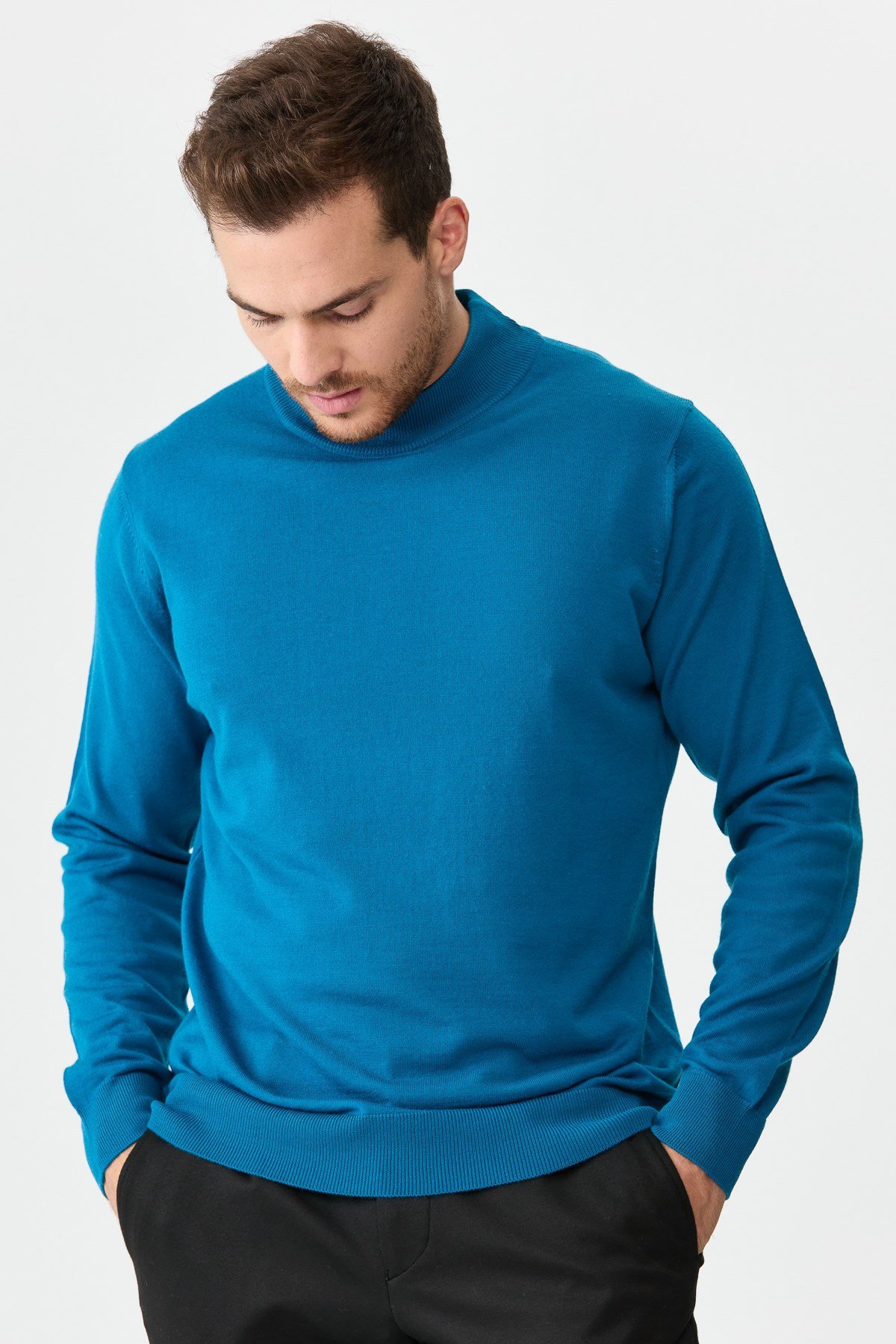 21604Erkek Basic Yarım Balıkçı İnce Triko Kazak A.Petrol