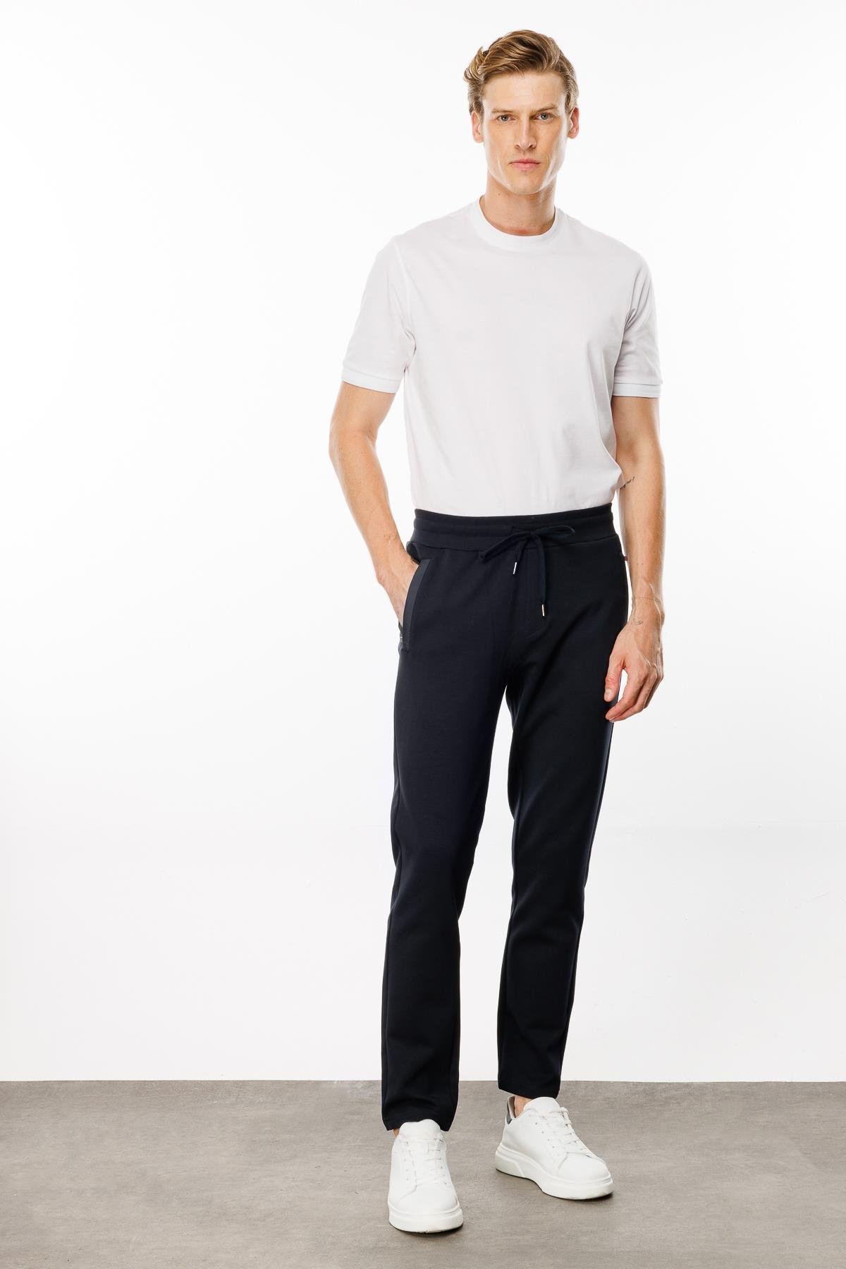 24452Erkek Cebi Kapitone Eşofman Altı Lacivert