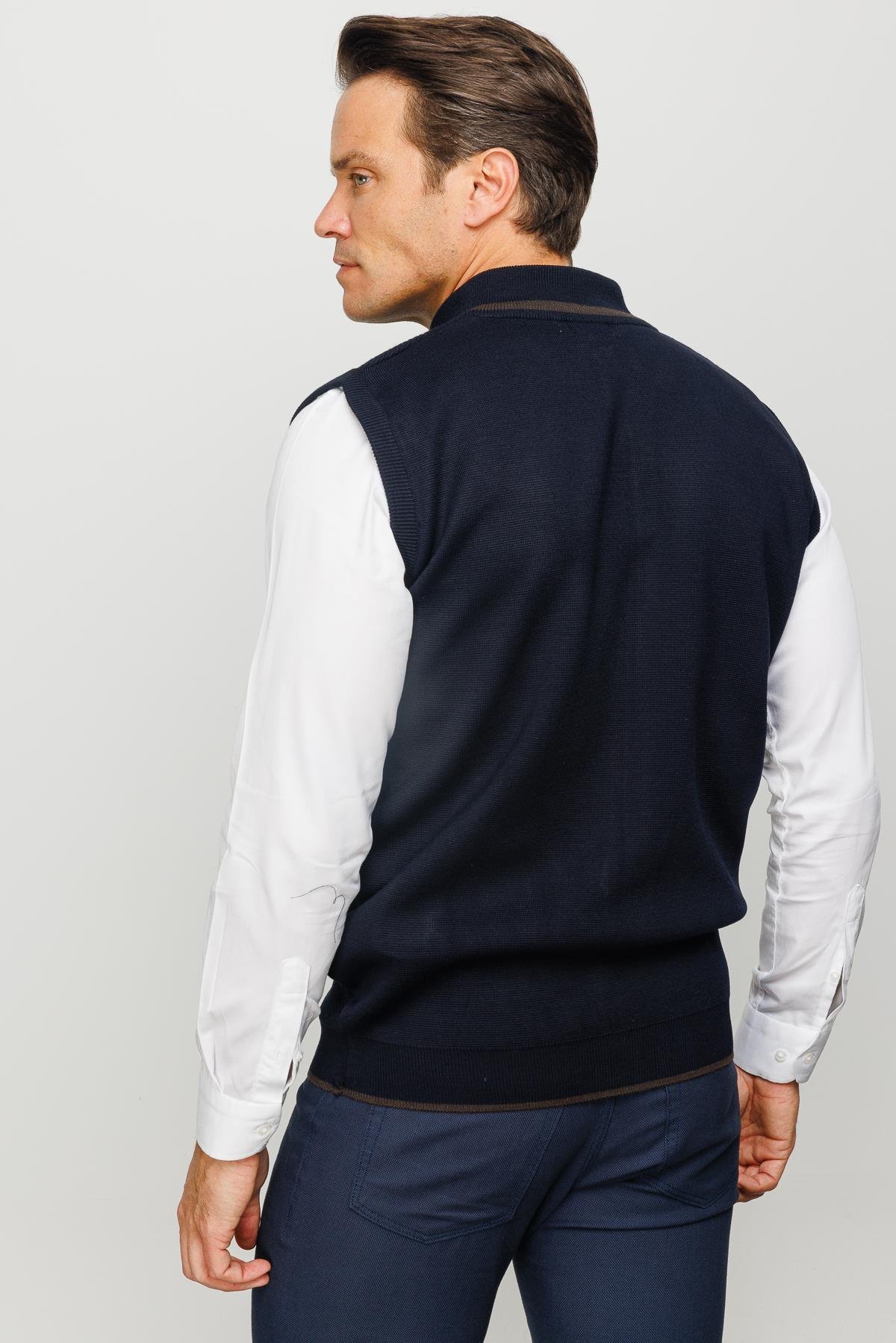 23556Erkek Çelik Örgü Yün Yelek Lacivert