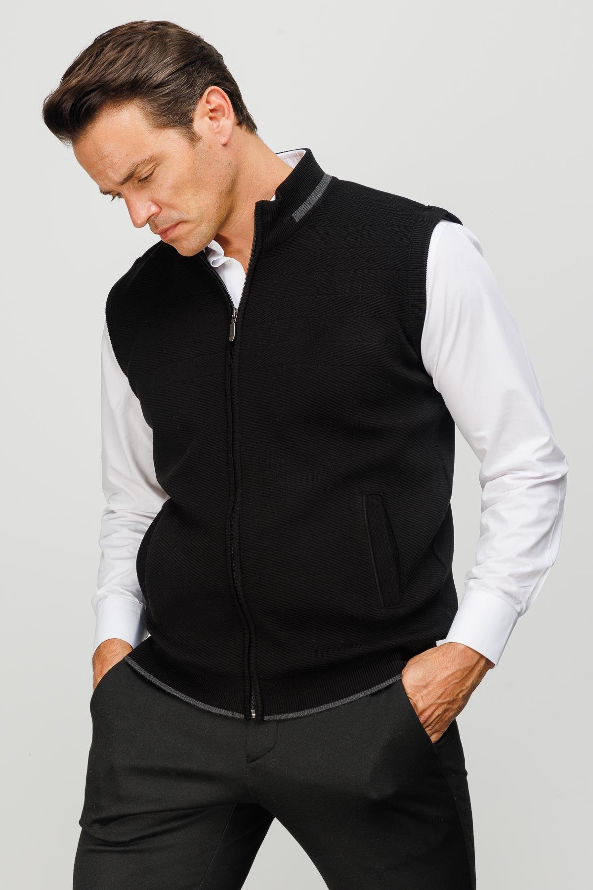 23556Erkek Çelik Örgü Yün Yelek Siyah