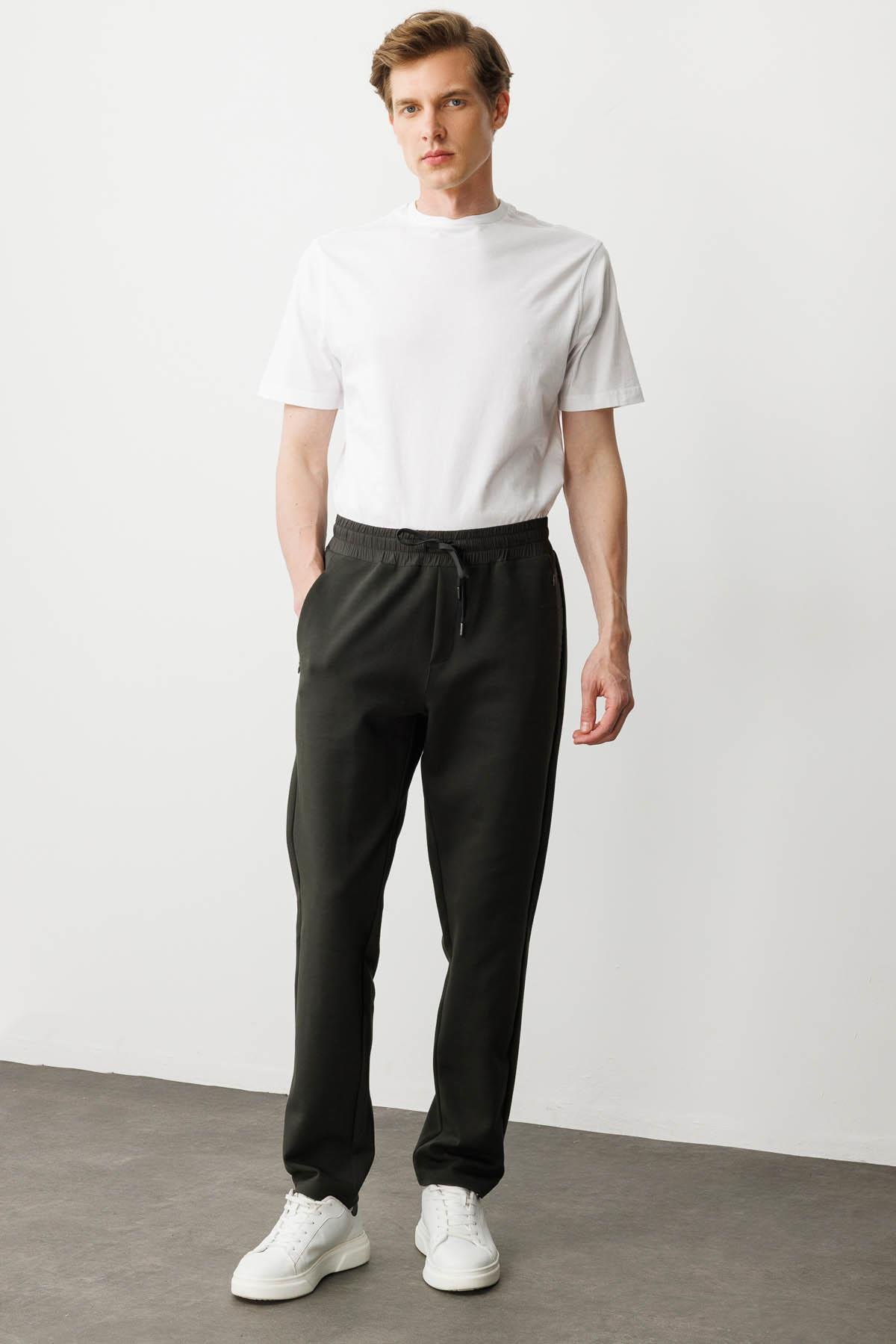 25444Erkek Cep Yanı Kumaş Eşofman Altı K.Haki