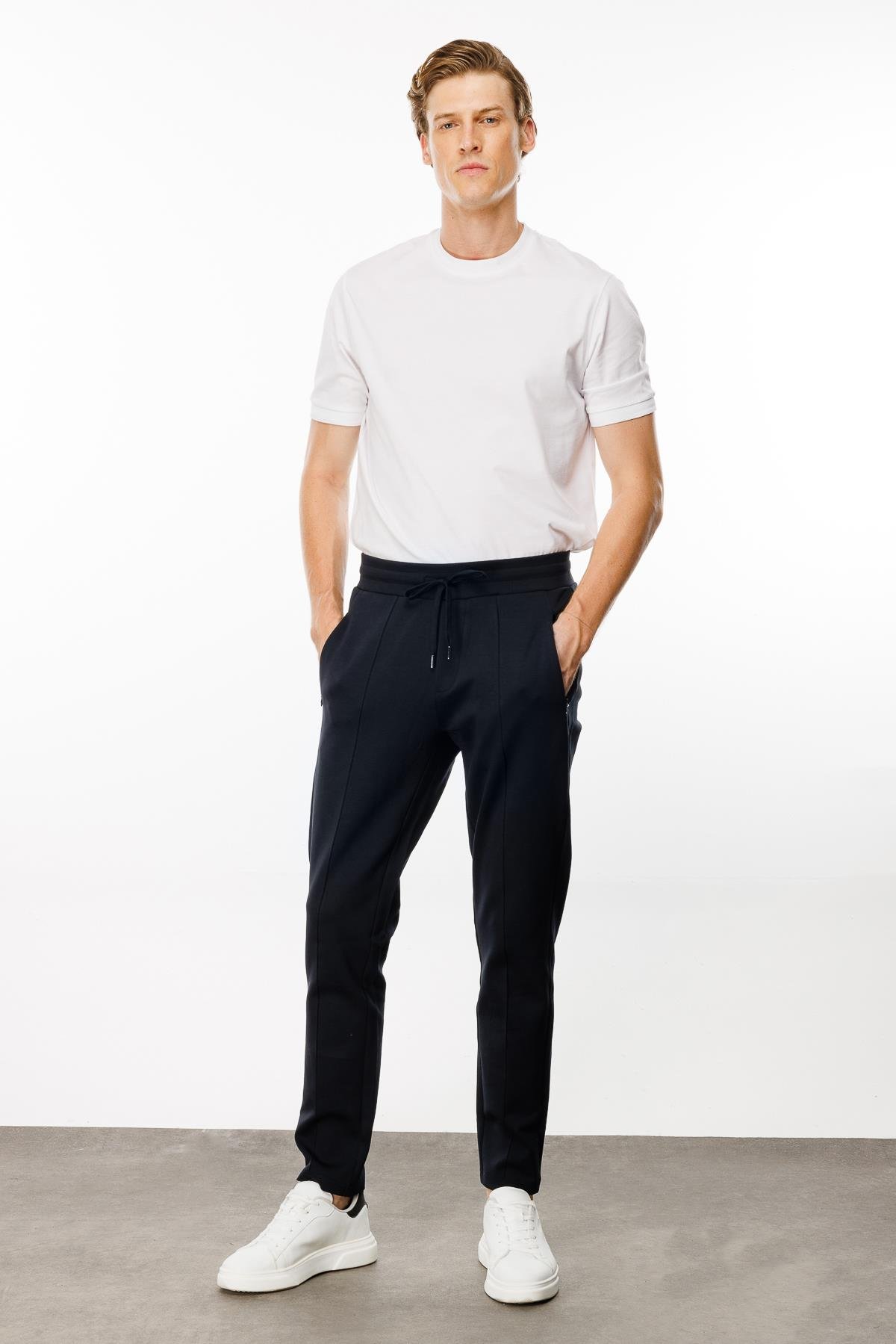 24455Erkek Cepleri Fermuarlı Eşofman Altı Lacivert