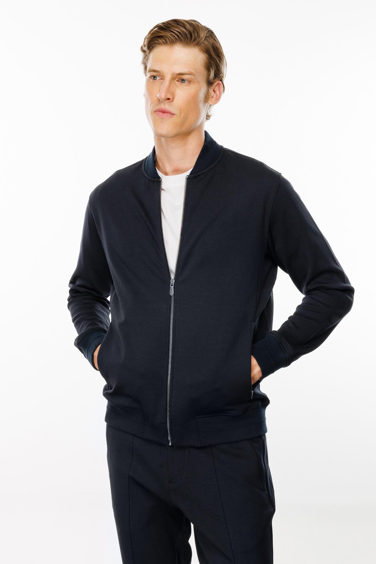 24454Erkek Cepleri Fermuarlı Eşofman Üstü Lacivert