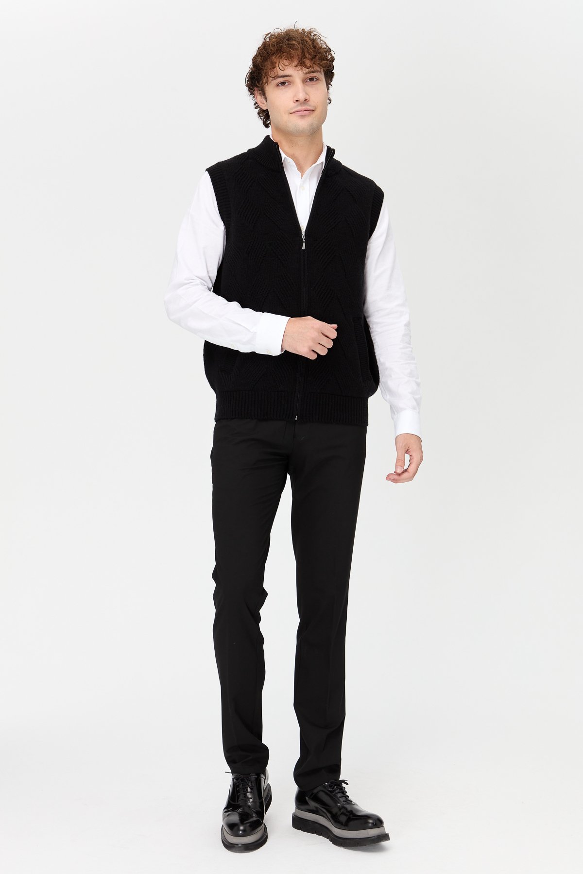 23542Erkek Dik Yaka Baklava Desenli Yün Yelek Siyah