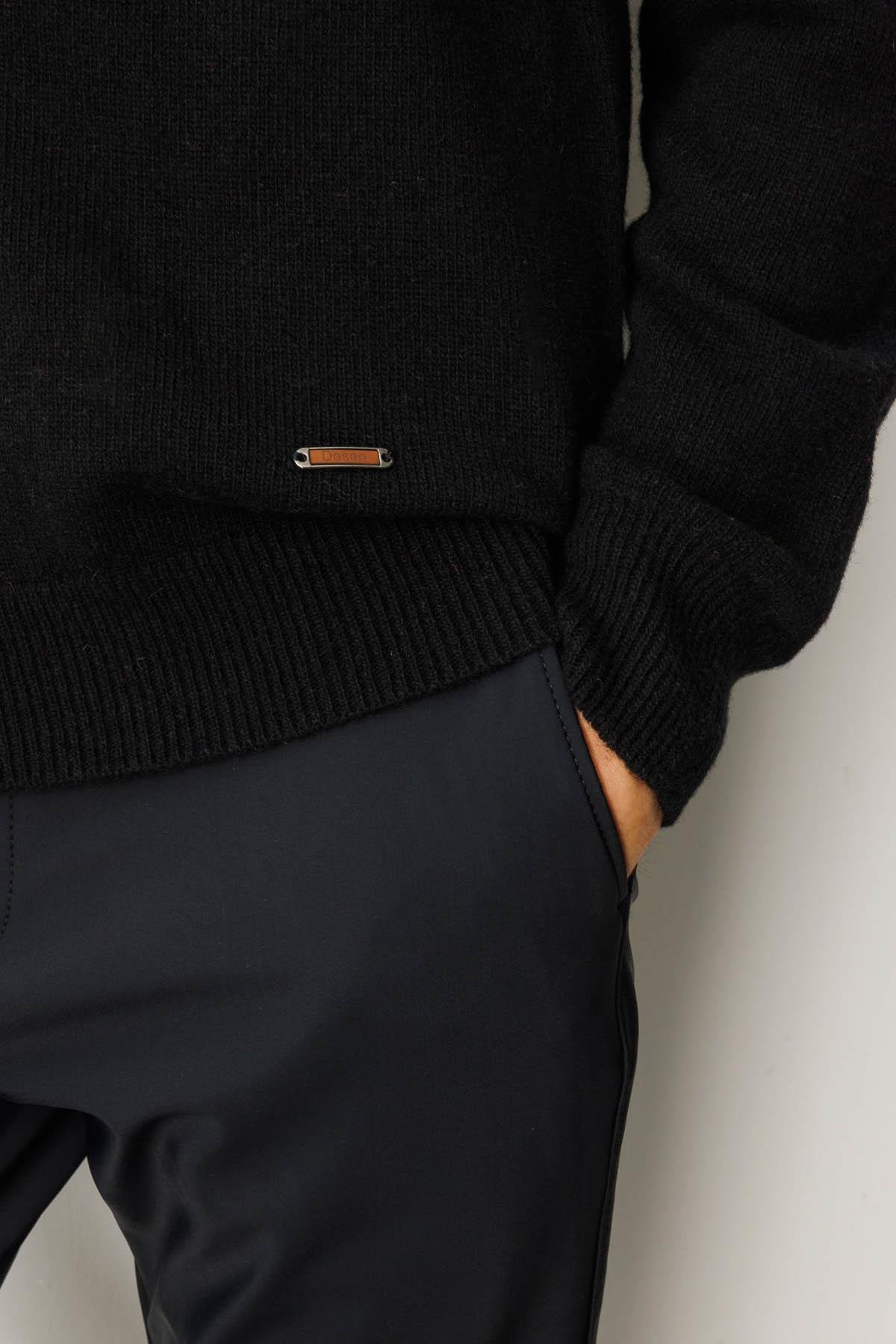 23530Erkek Dik Yaka Basic Yün Triko Mont Siyah