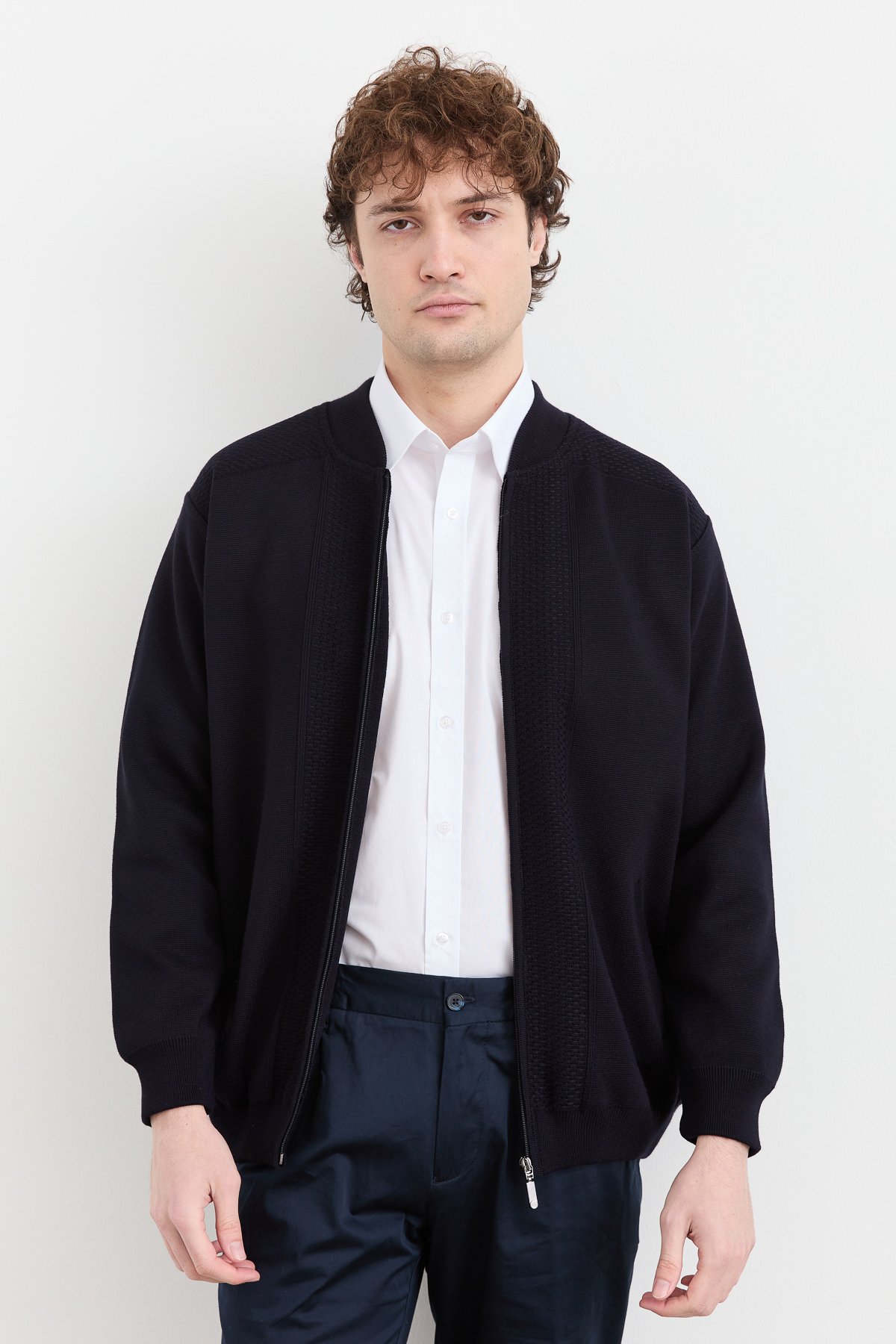 23561Erkek Hakim Yaka Çelik Örgü Astarlı Yün Mont Lacivert