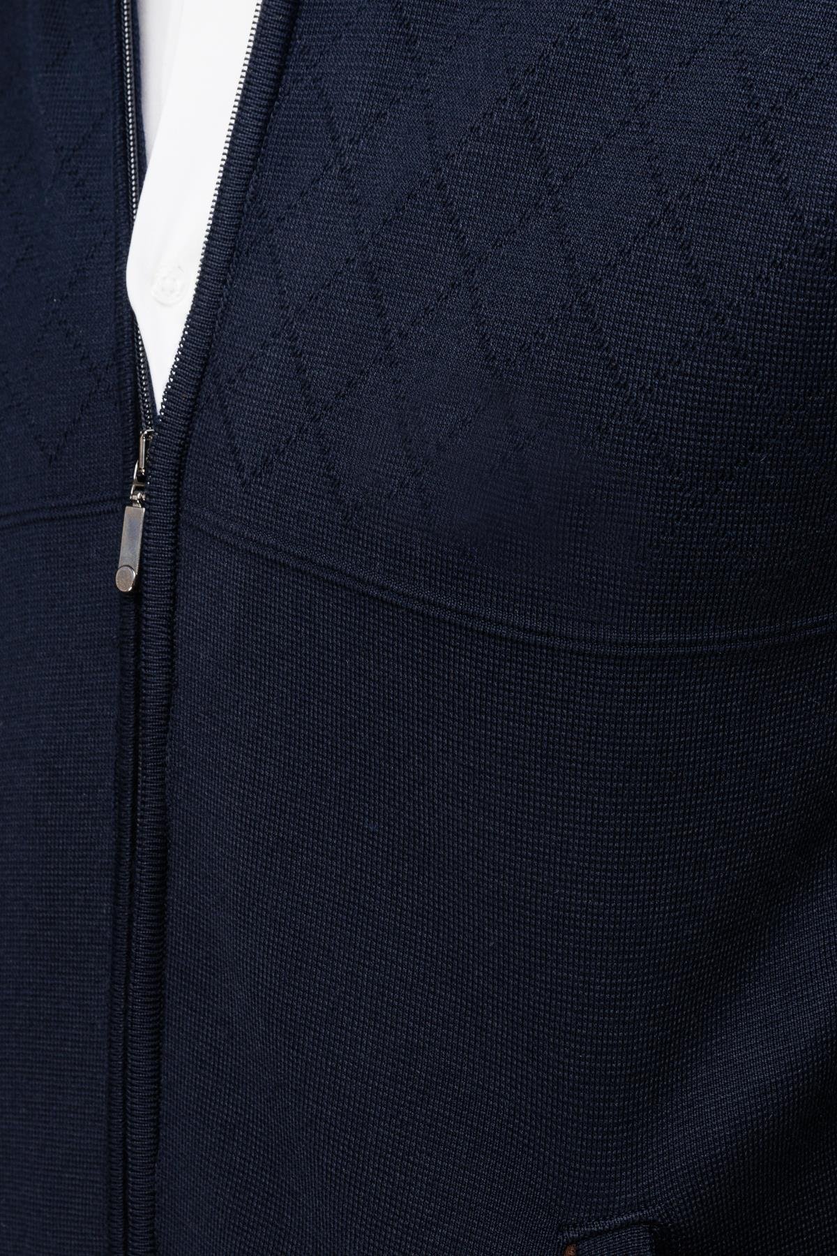 23557Мужская шерстяная трикотажная куртка с воротником стойкой темно синяя