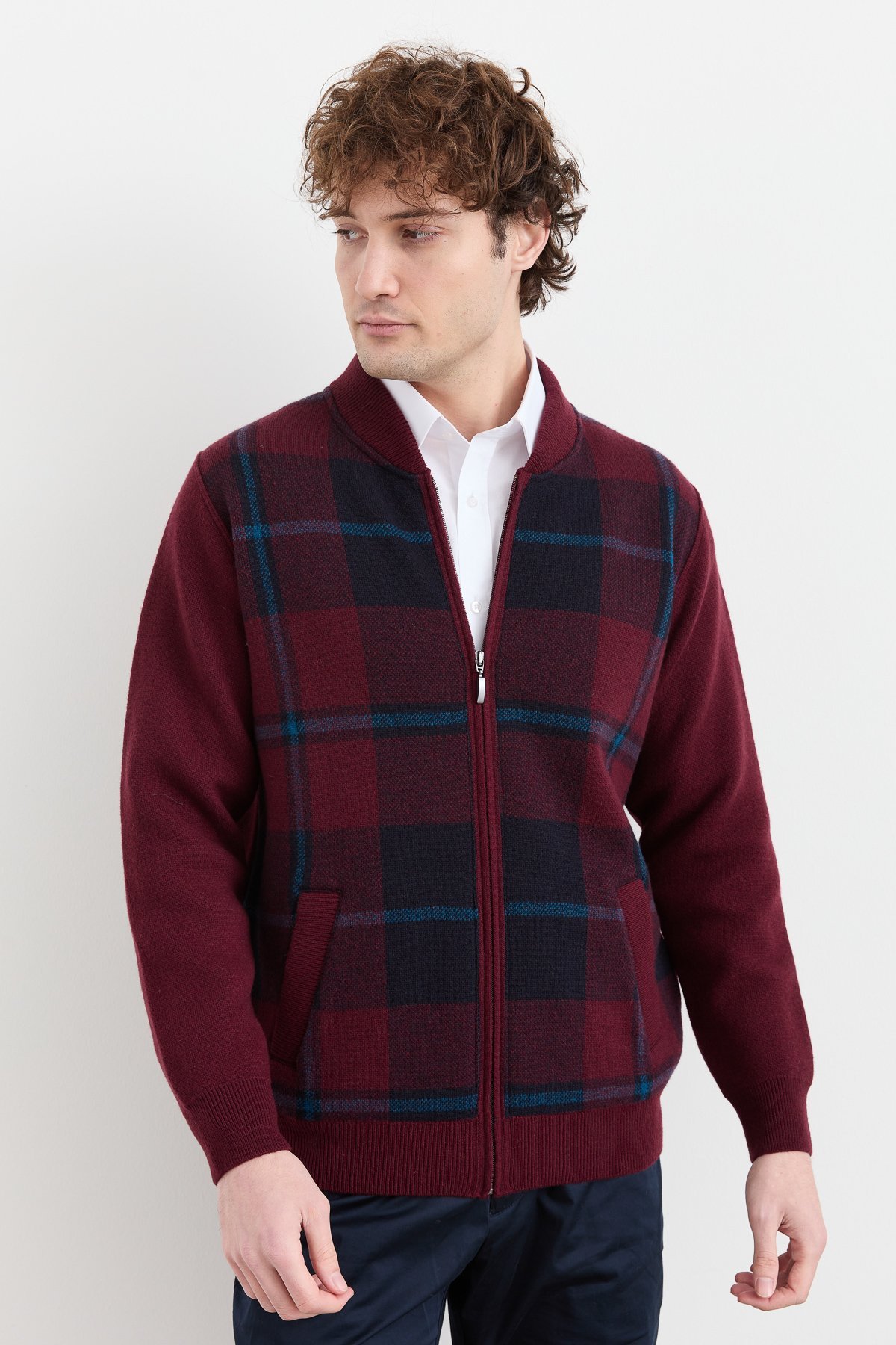 22552Erkek Hakim Yaka Kareli Pike Dokuma Mont Bordo