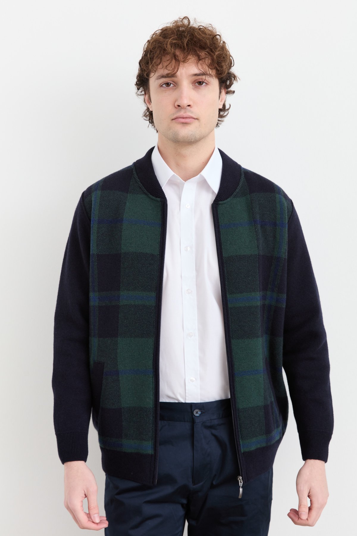 22552Erkek Hakim Yaka Kareli Pike Dokuma Mont K.Lacivert