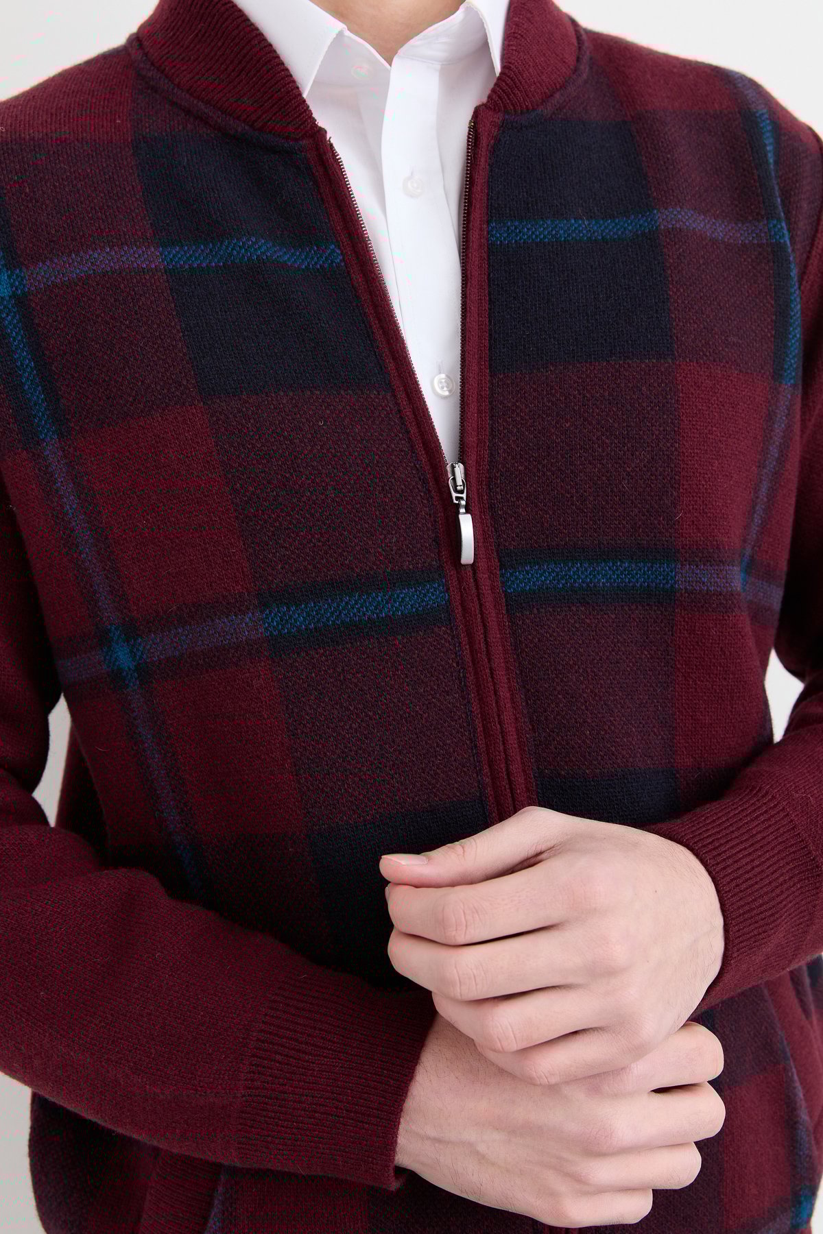 22552Erkek Hakim Yaka Kareli Pike Dokuma Mont Bordo