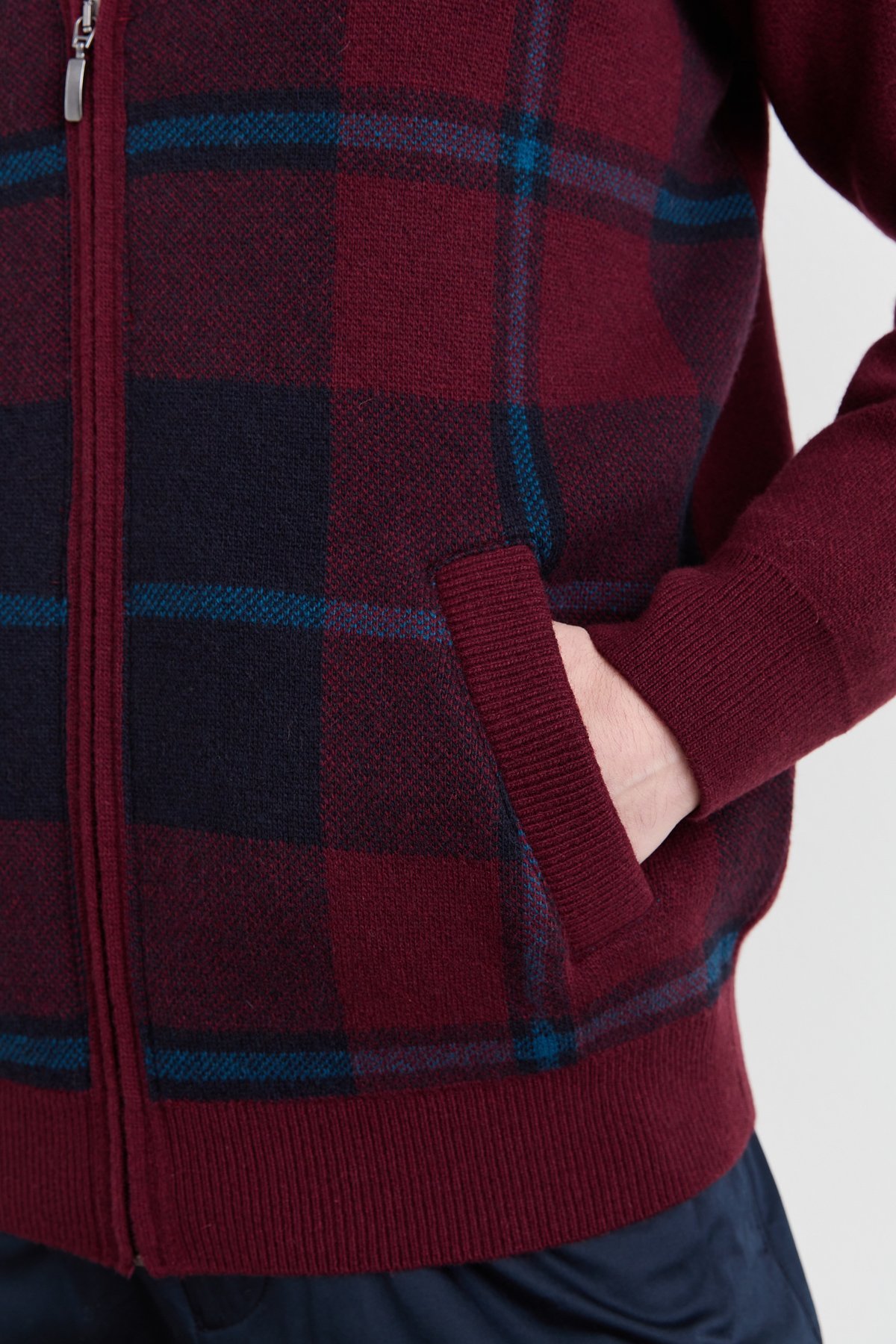 22552Erkek Hakim Yaka Kareli Pike Dokuma Mont Bordo