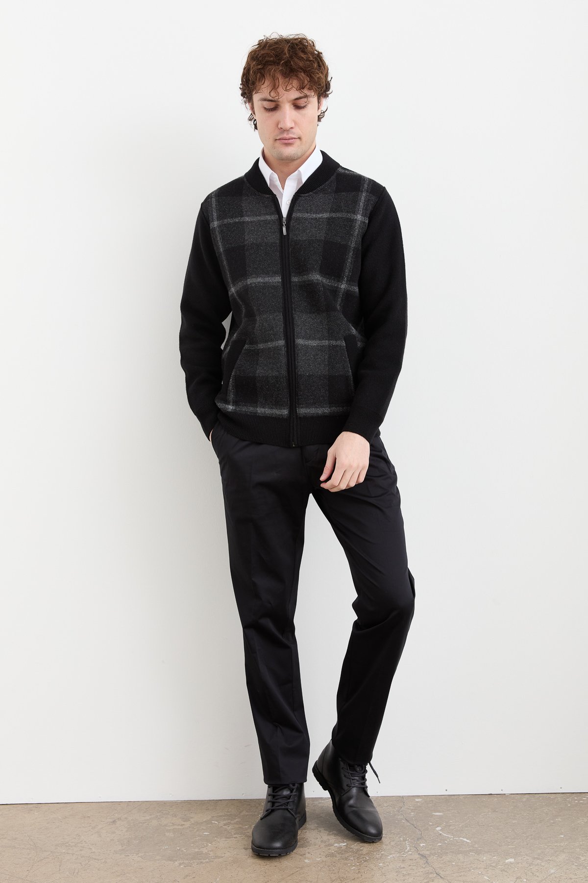 22552Erkek Hakim Yaka Kareli Pike Dokuma Mont Siyah