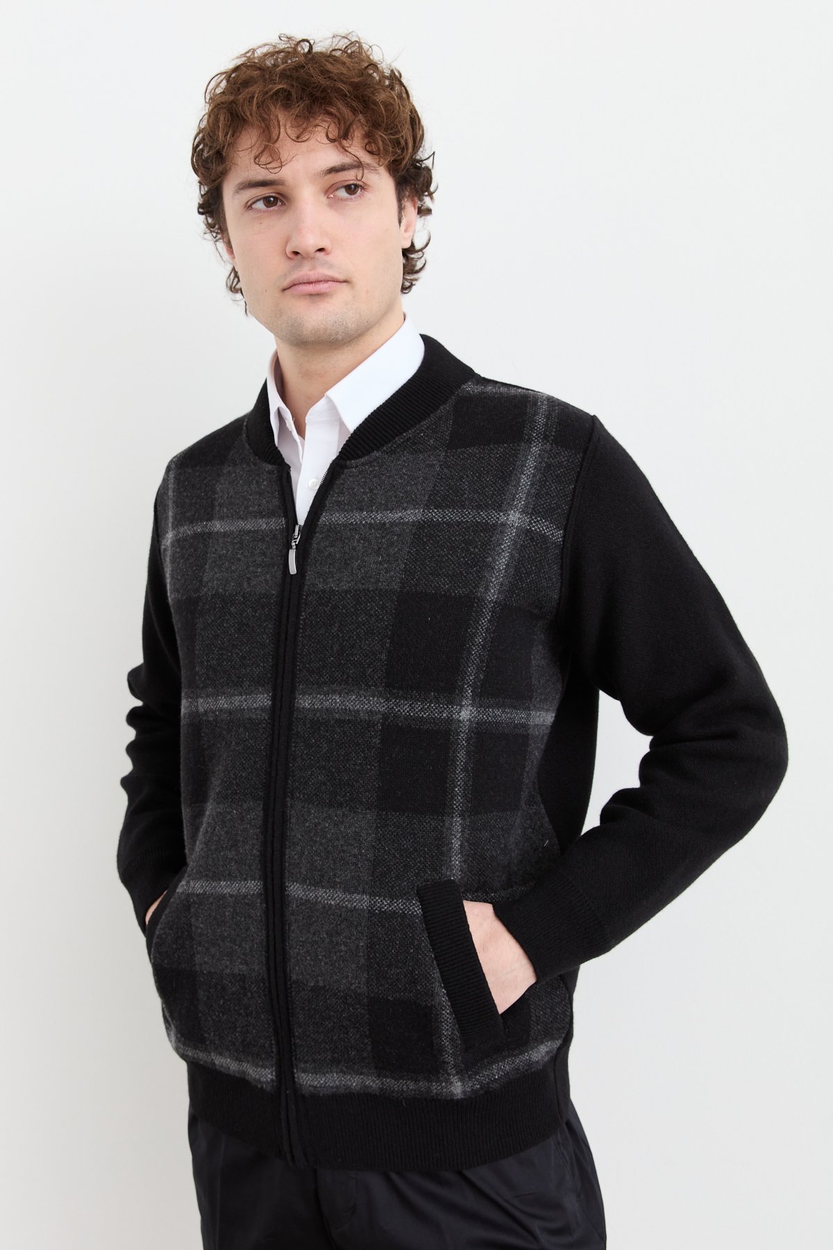 22552Erkek Hakim Yaka Kareli Pike Dokuma Mont Siyah