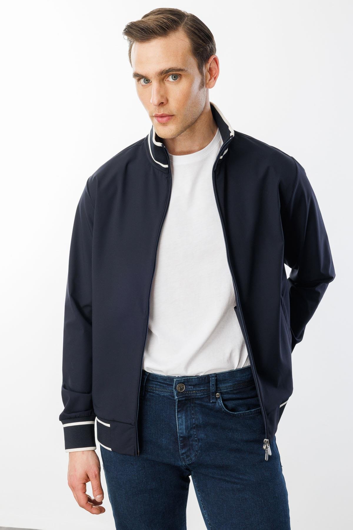 25442Erkek Hakim Yaka Mont Lacivert