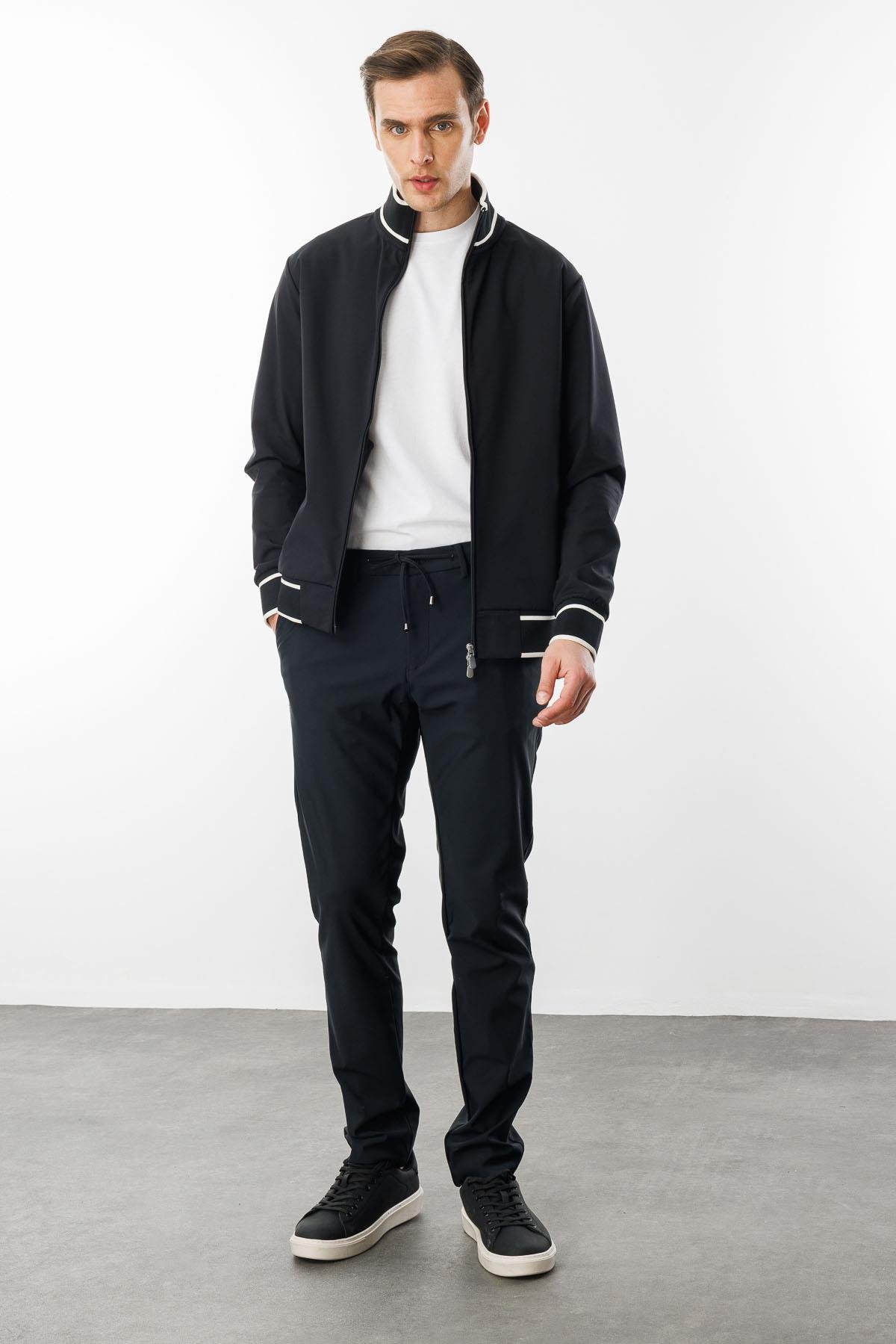 25442Erkek Hakim Yaka Mont Siyah