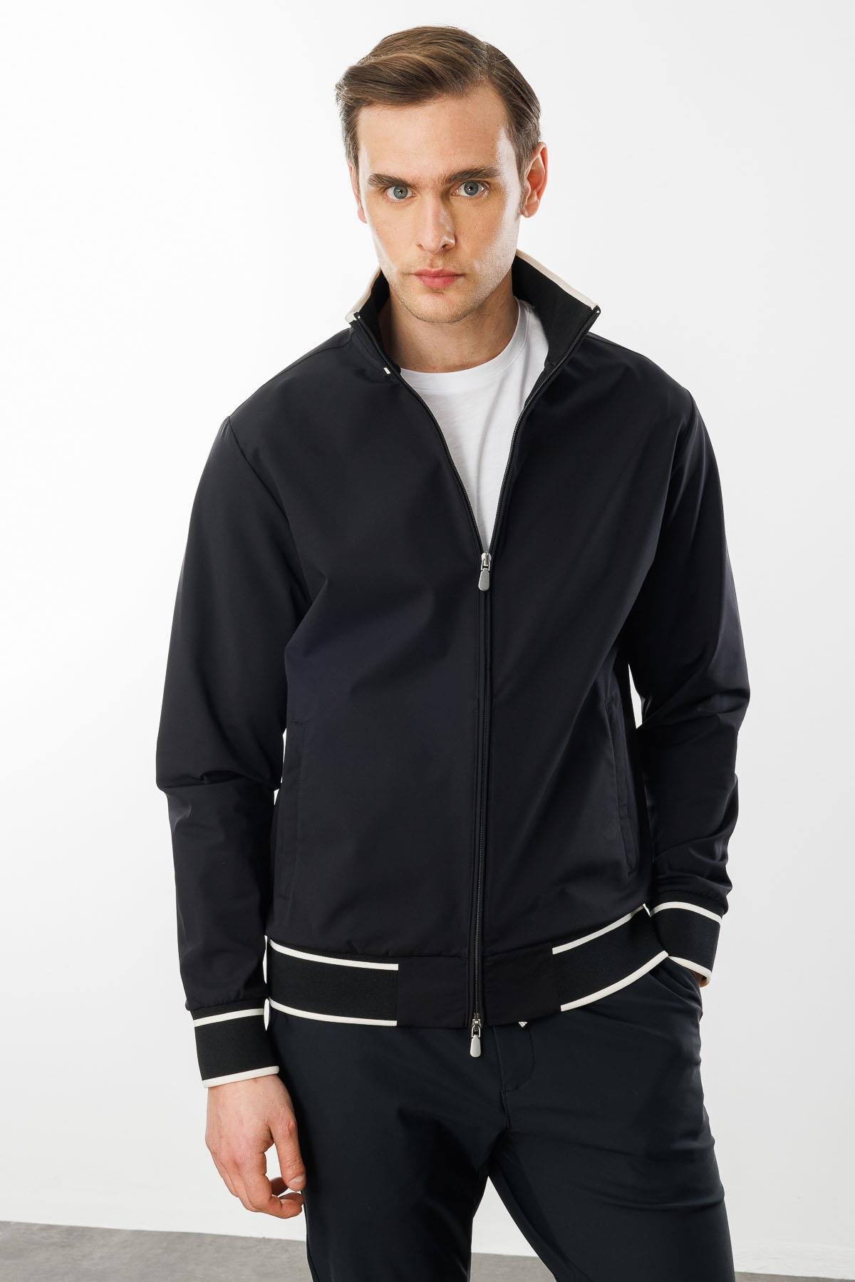 25442Erkek Hakim Yaka Mont Siyah