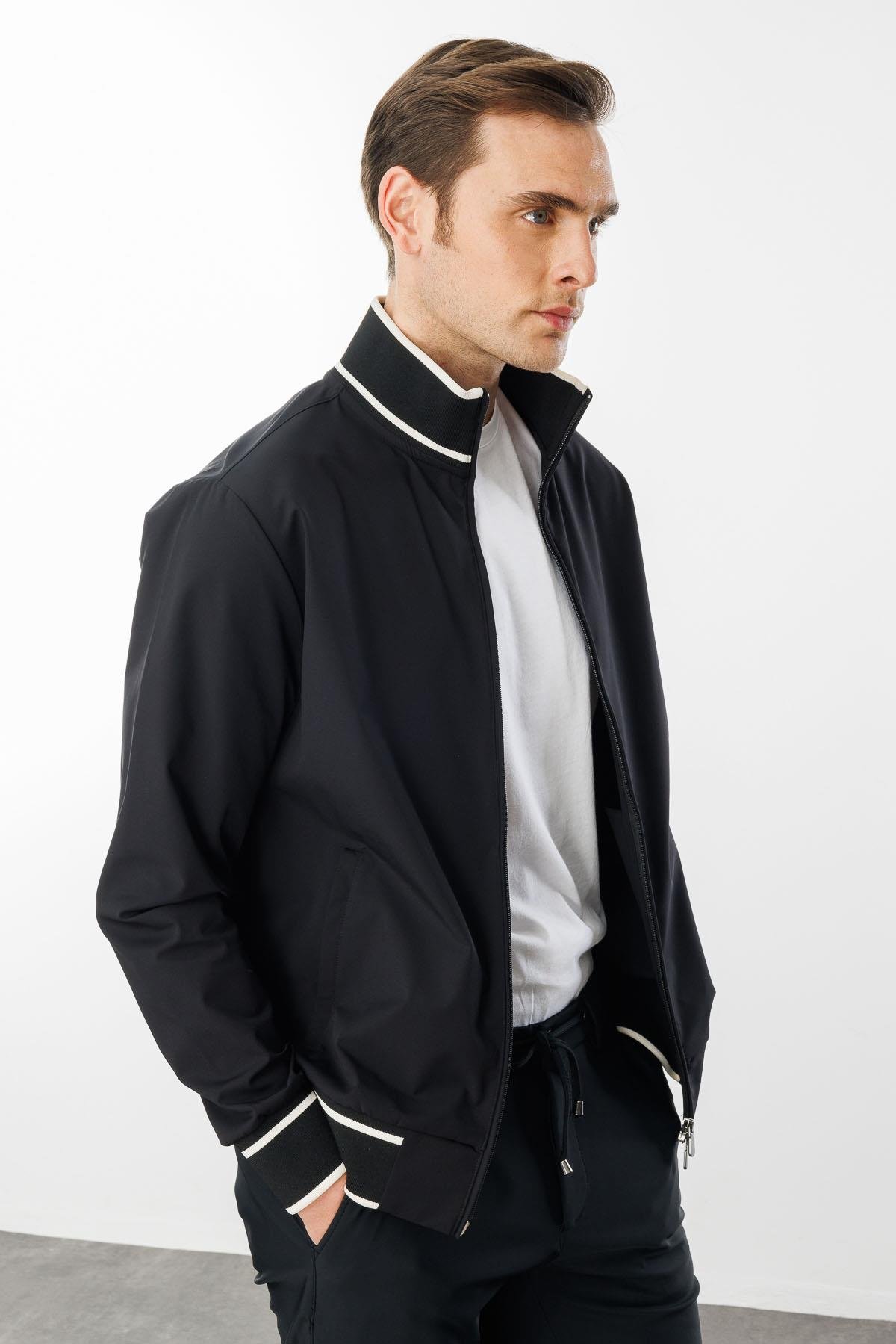 25442Erkek Hakim Yaka Mont Siyah