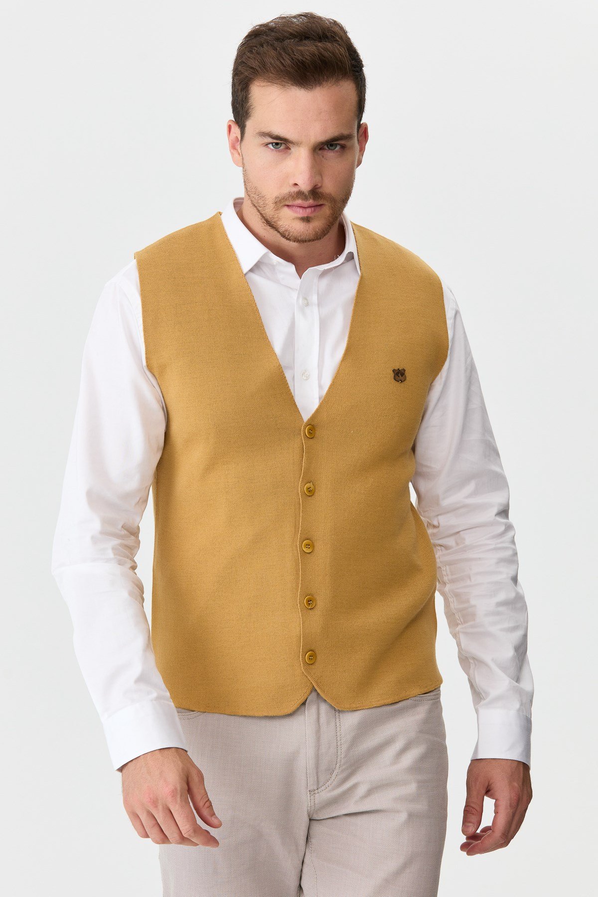 22511Erkek İnce Triko Düz Yelek A.Camel