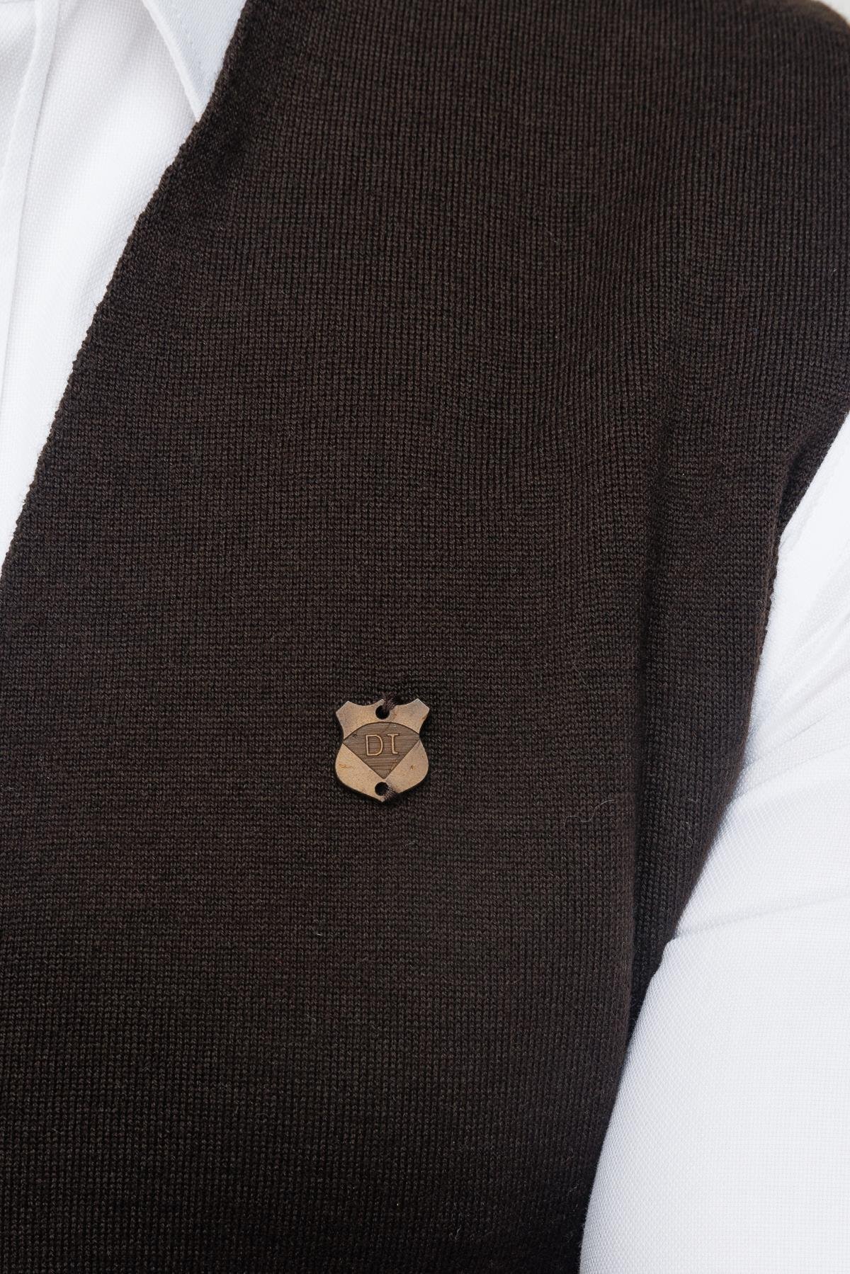 22511Жилет мужской трикотажный темно-коричневый