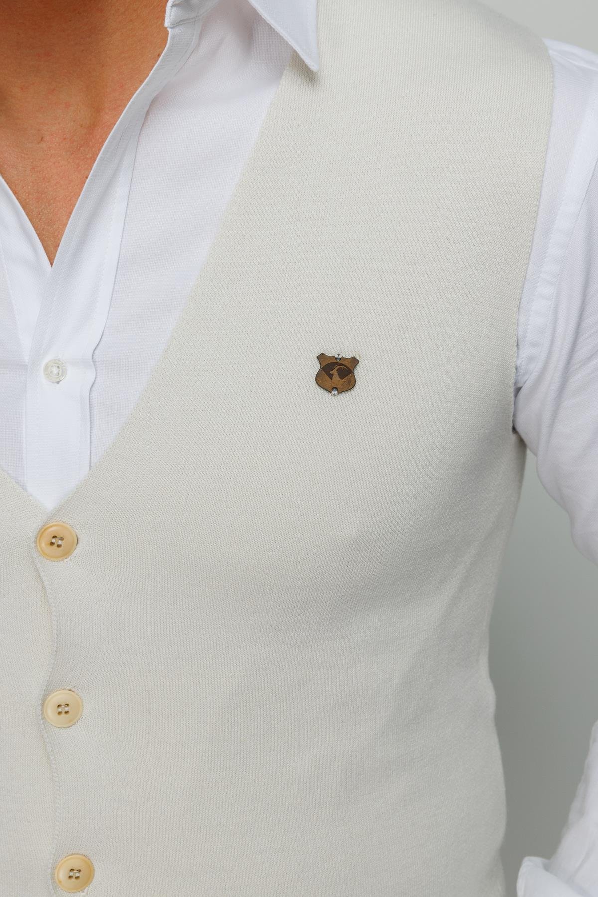 22511Мужской трикотажный жилет Костяной цвет