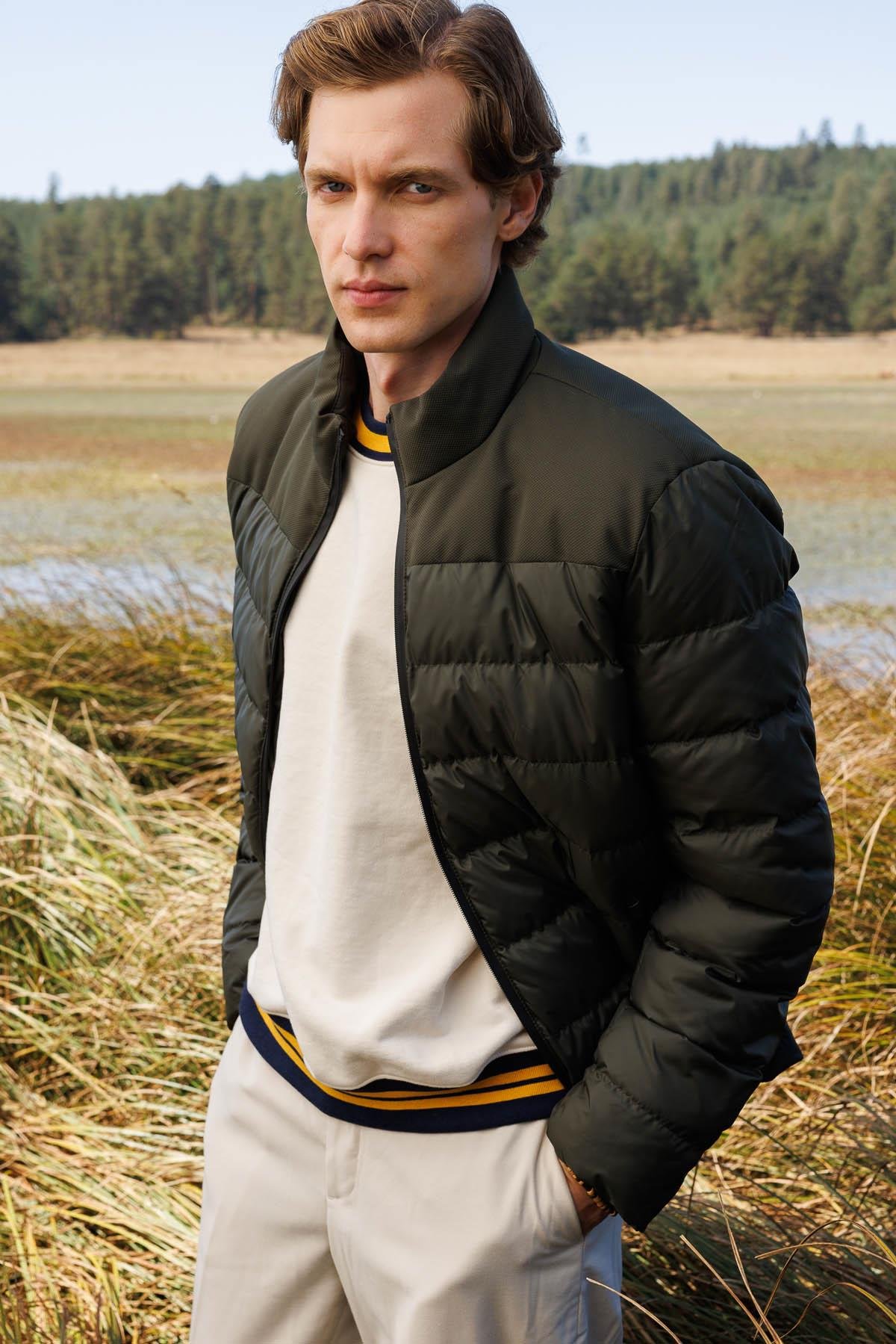 25428Erkek Kapitone Şişme Mont Haki