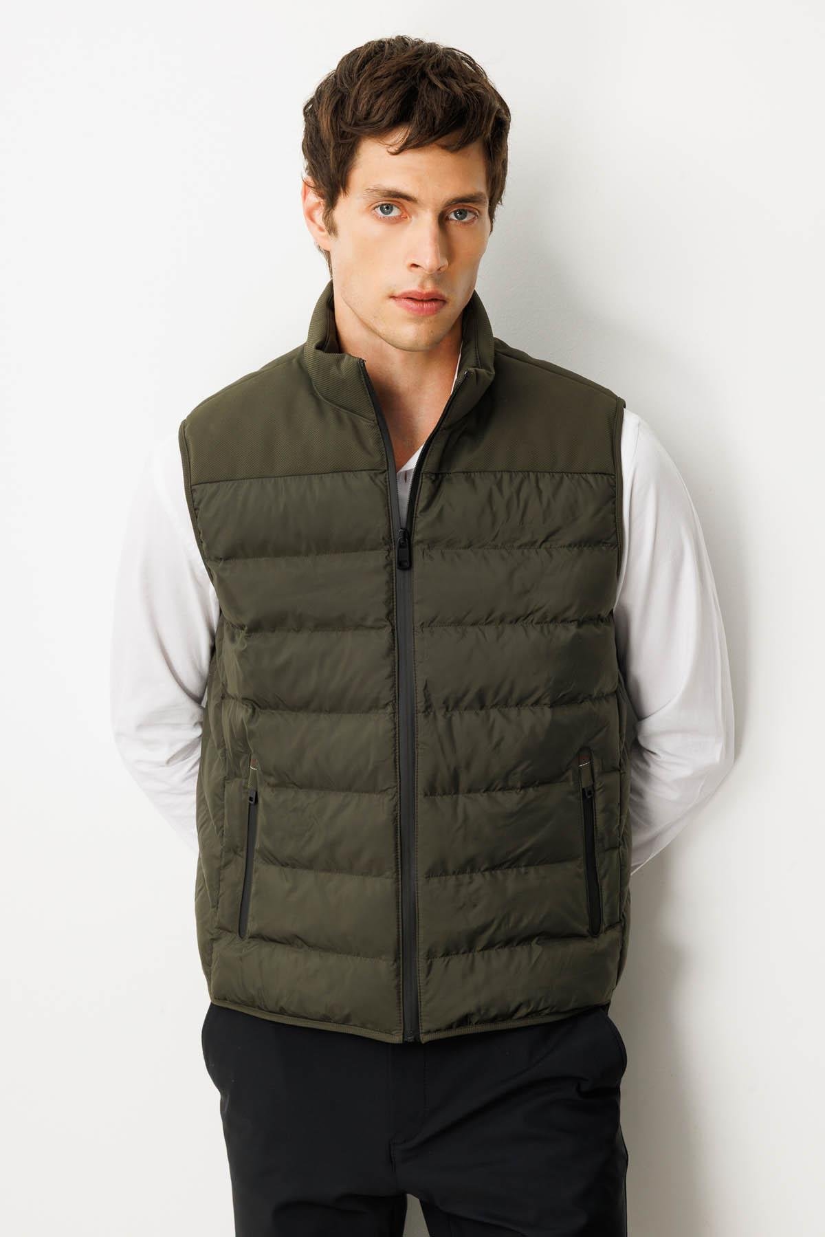 21493Пуховик мужской хаки