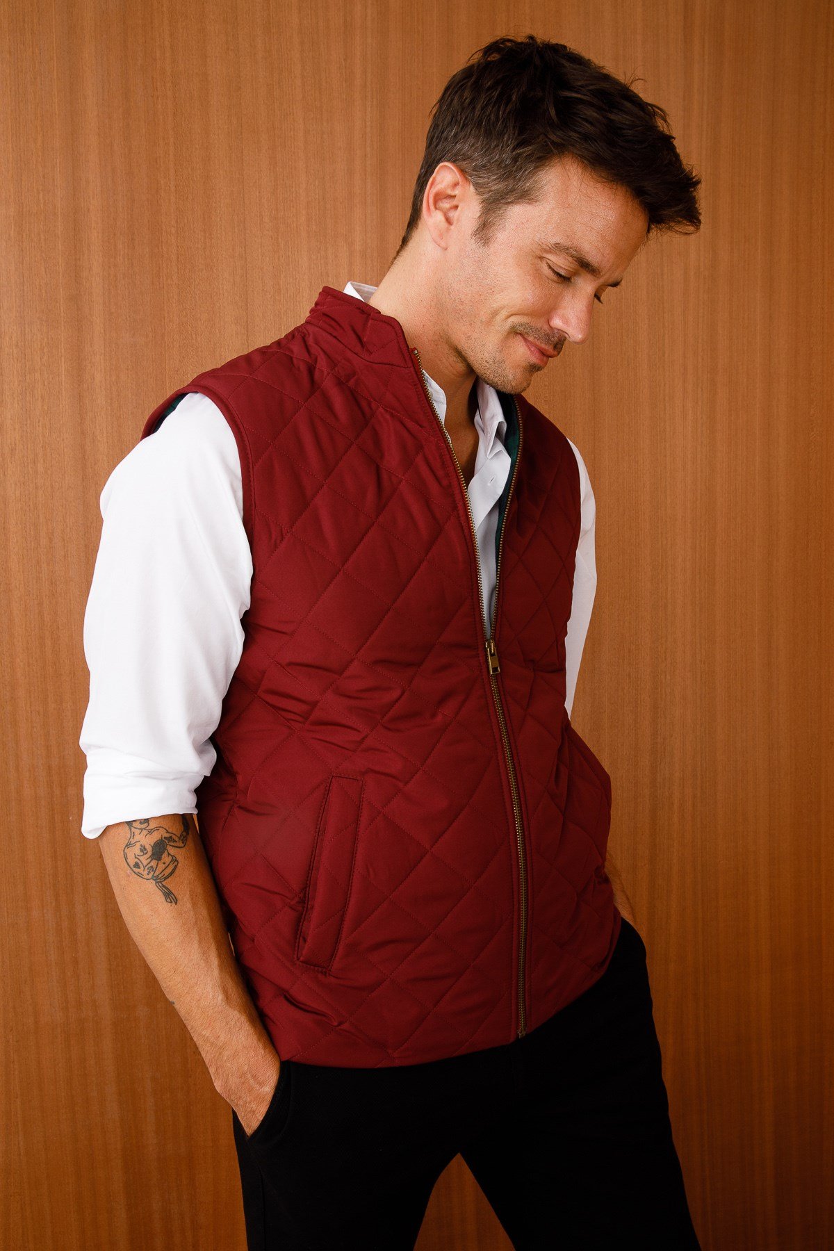 21490Erkek Klasik Kapitone Yelek Bordo
