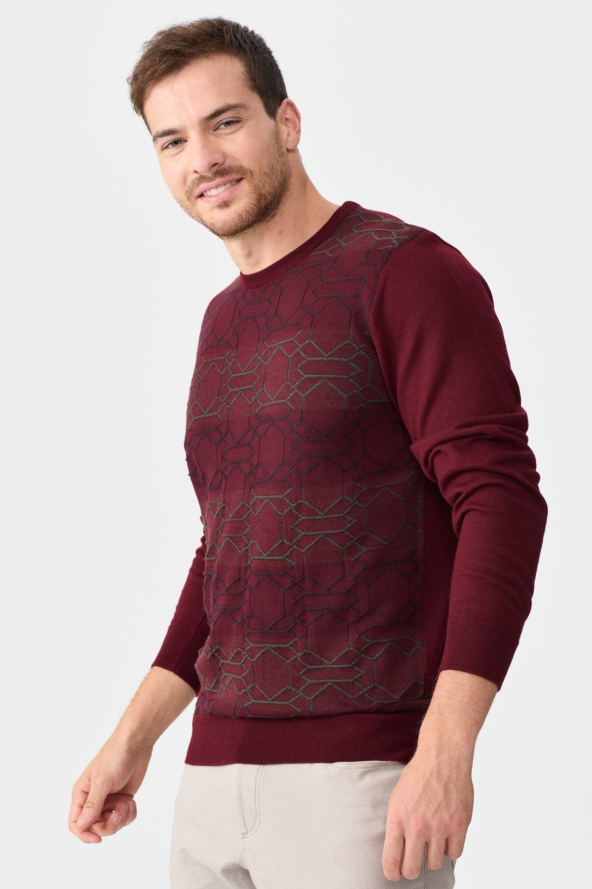 22611Erkek Önü Desenli Yün Kazak Bordo