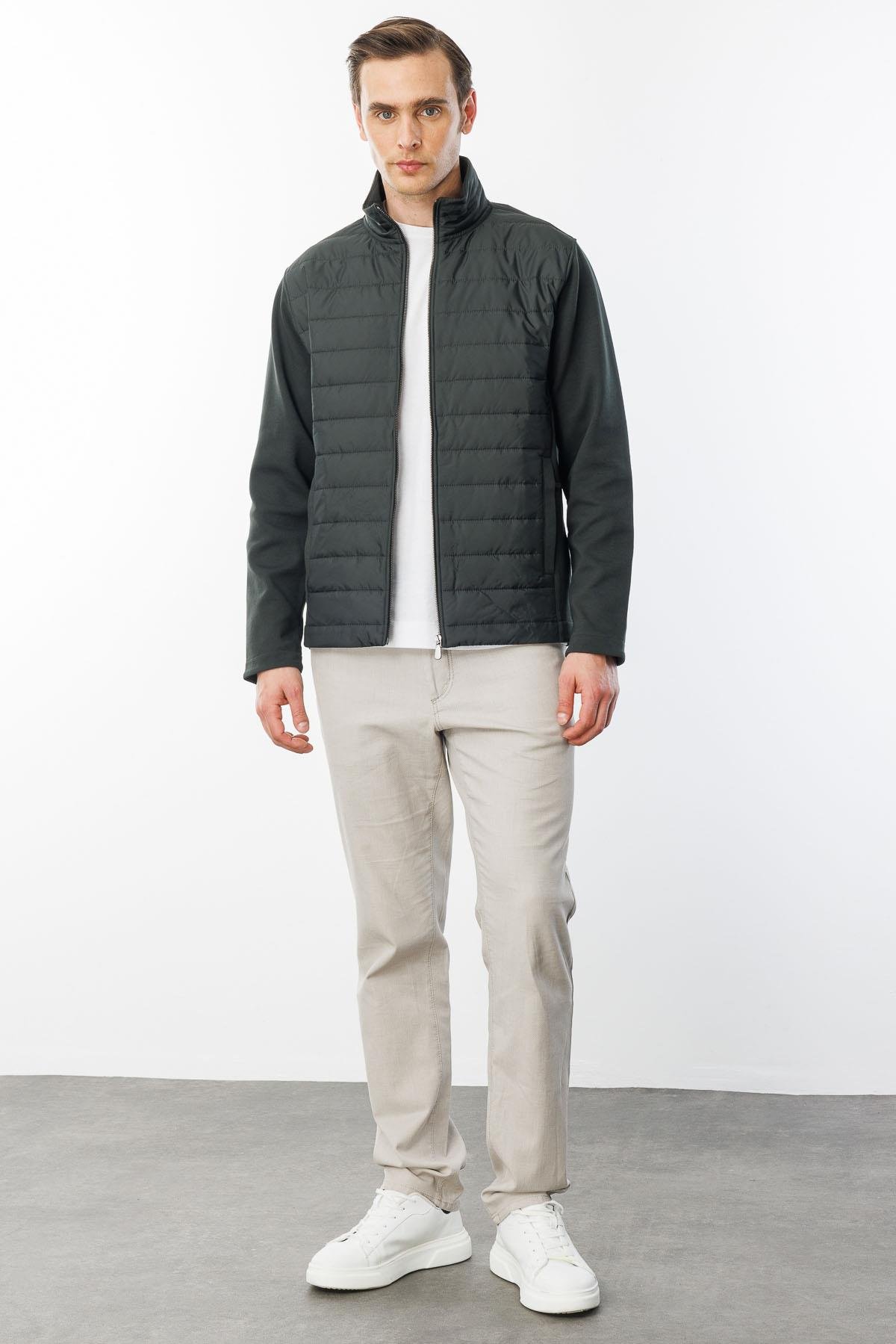 24453Erkek Önü Kapitone Eşofman Üstü Haki