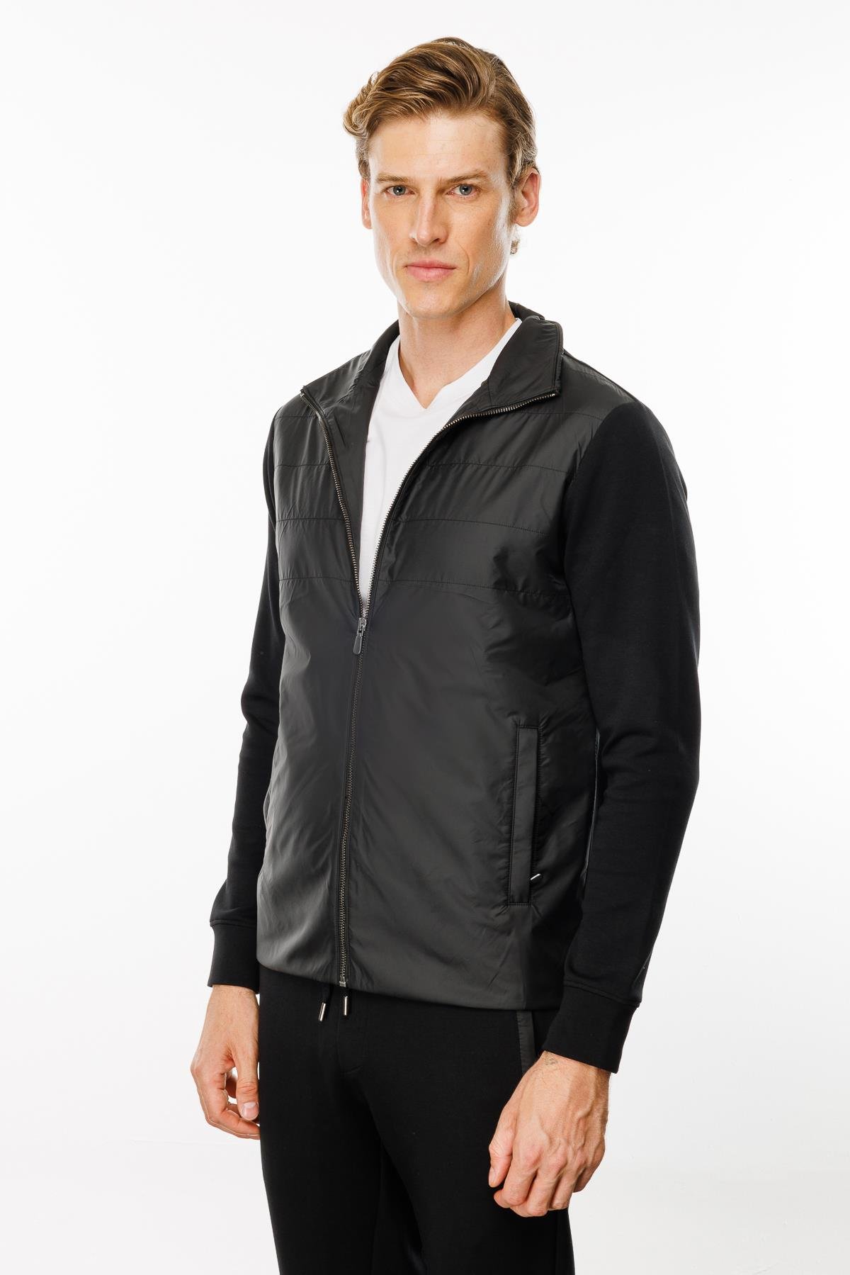24450Erkek Önü Kapitone Eşofman Üstü Siyah