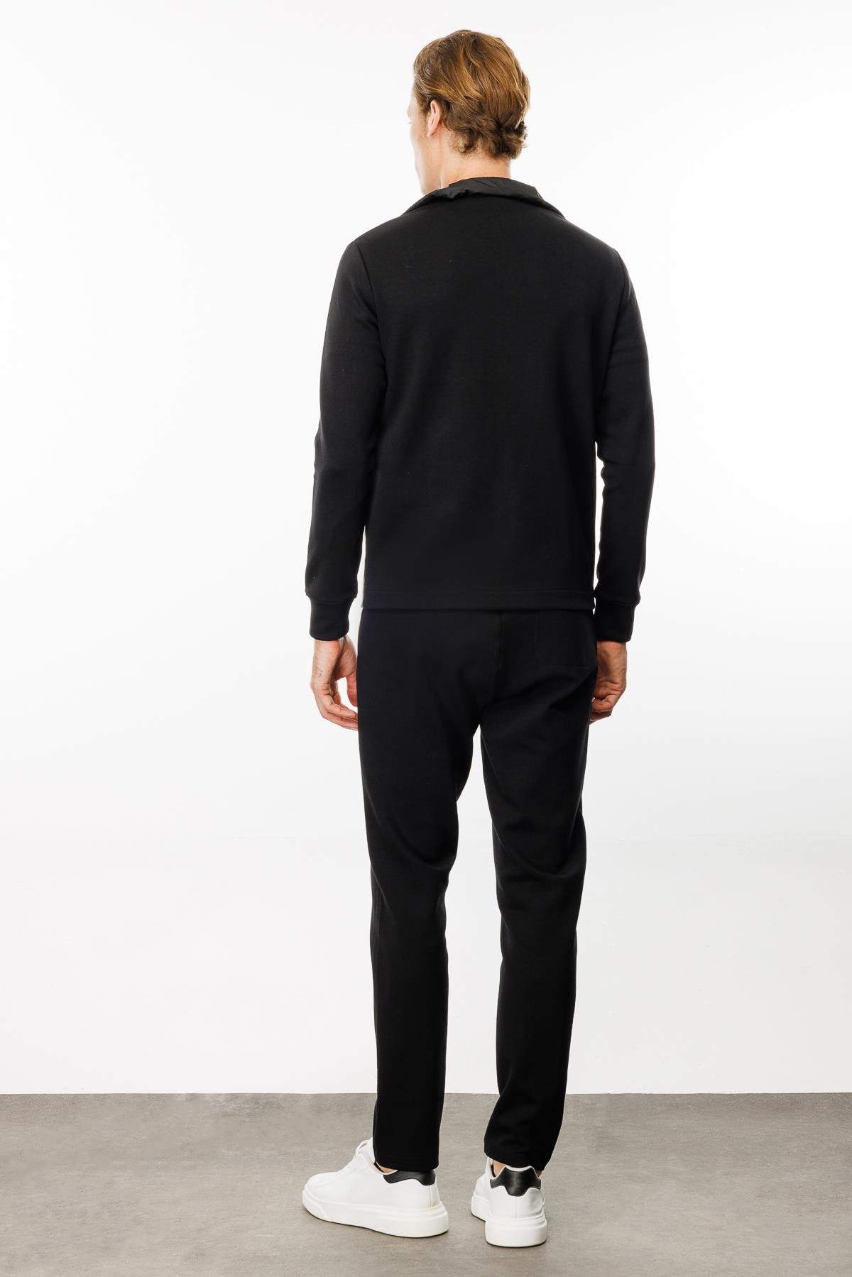 24450Erkek Önü Kapitone Eşofman Üstü Siyah