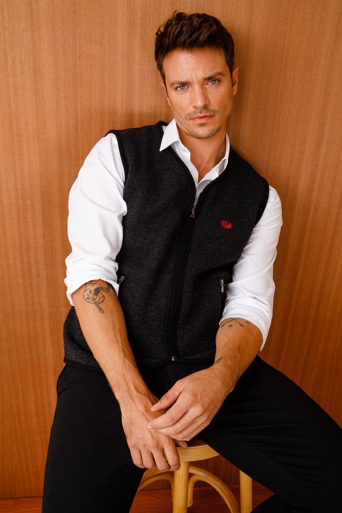 22517Erkek Pike Dokuma Fermuarlı Cepli Triko Yelek Siyah