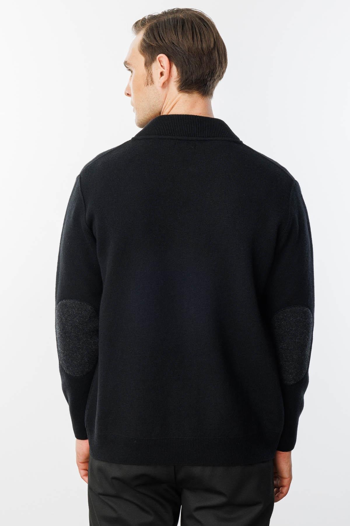 22523Мужское пальто из шерстяного трикотажа Черный