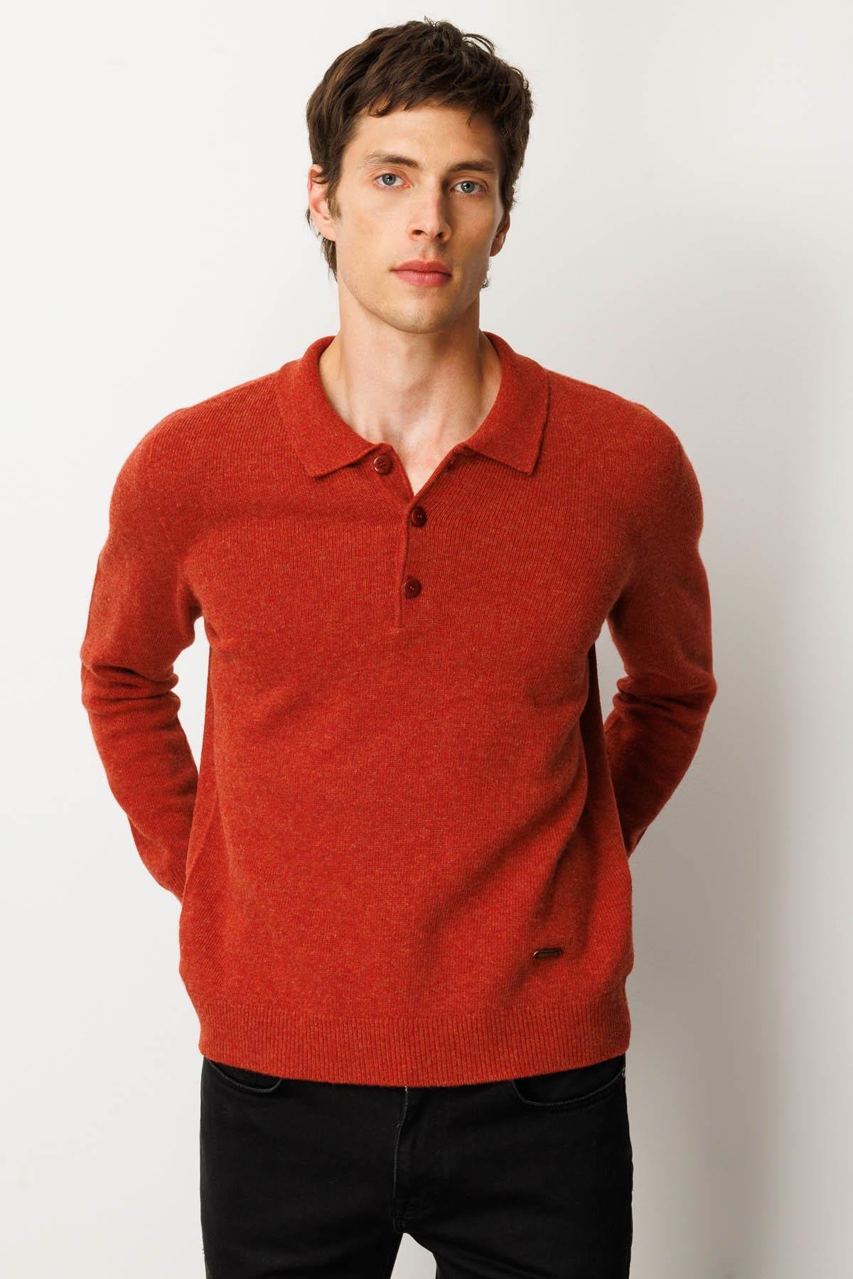 23528Erkek Polo Yaka Basic Yün Kazak Kiremit