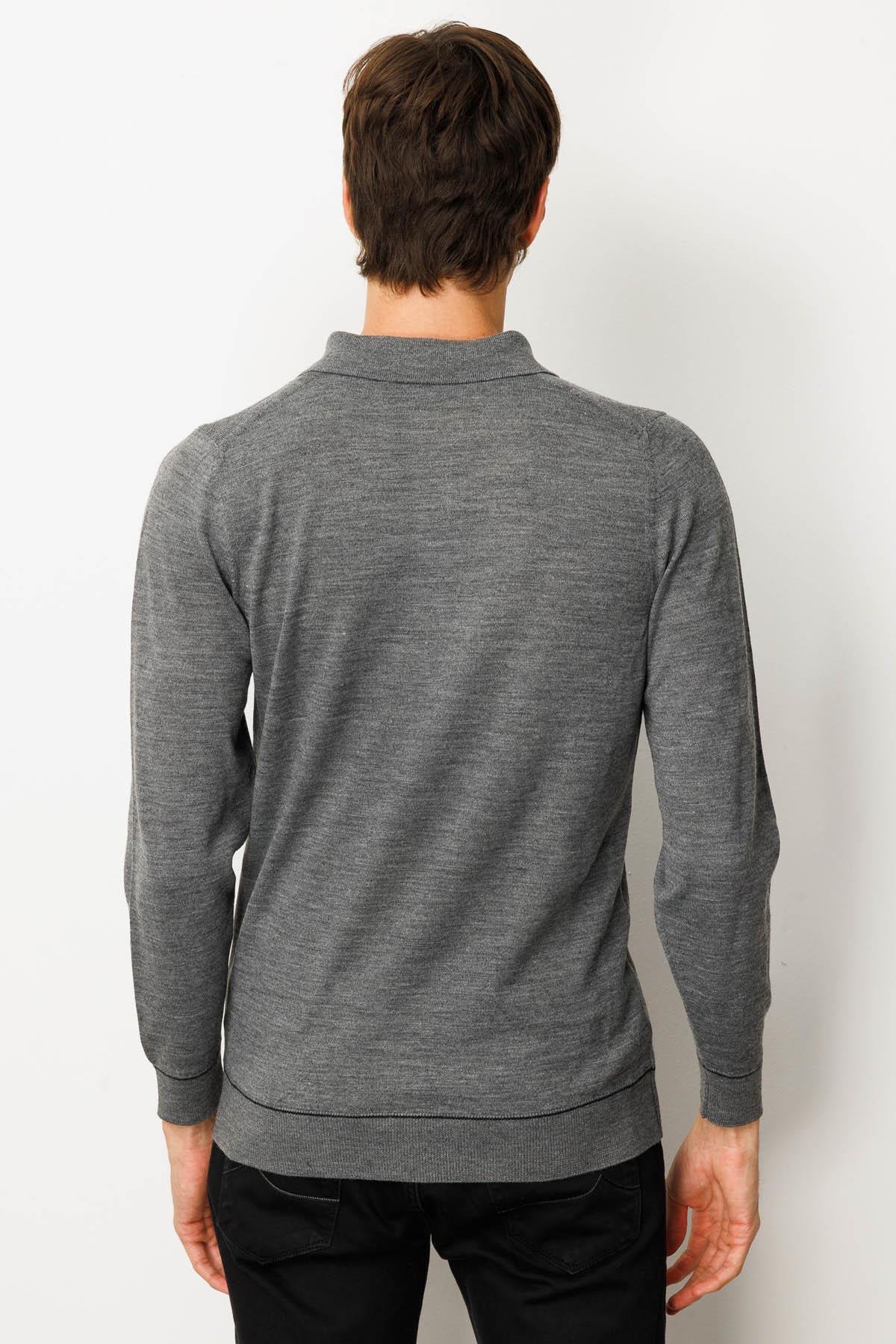 25606Erkek Polo Yaka Çizgili Baklavalı Yün Kazak Füme