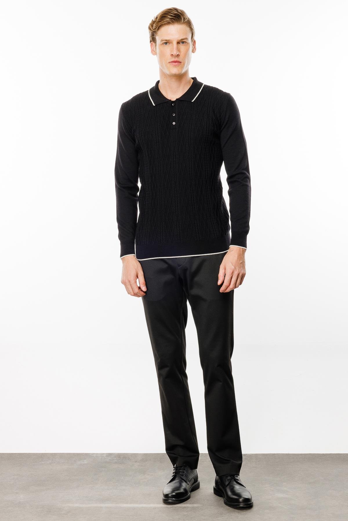 24611Erkek Polo Yaka Önü Baklava Örgü Kazak Siyah