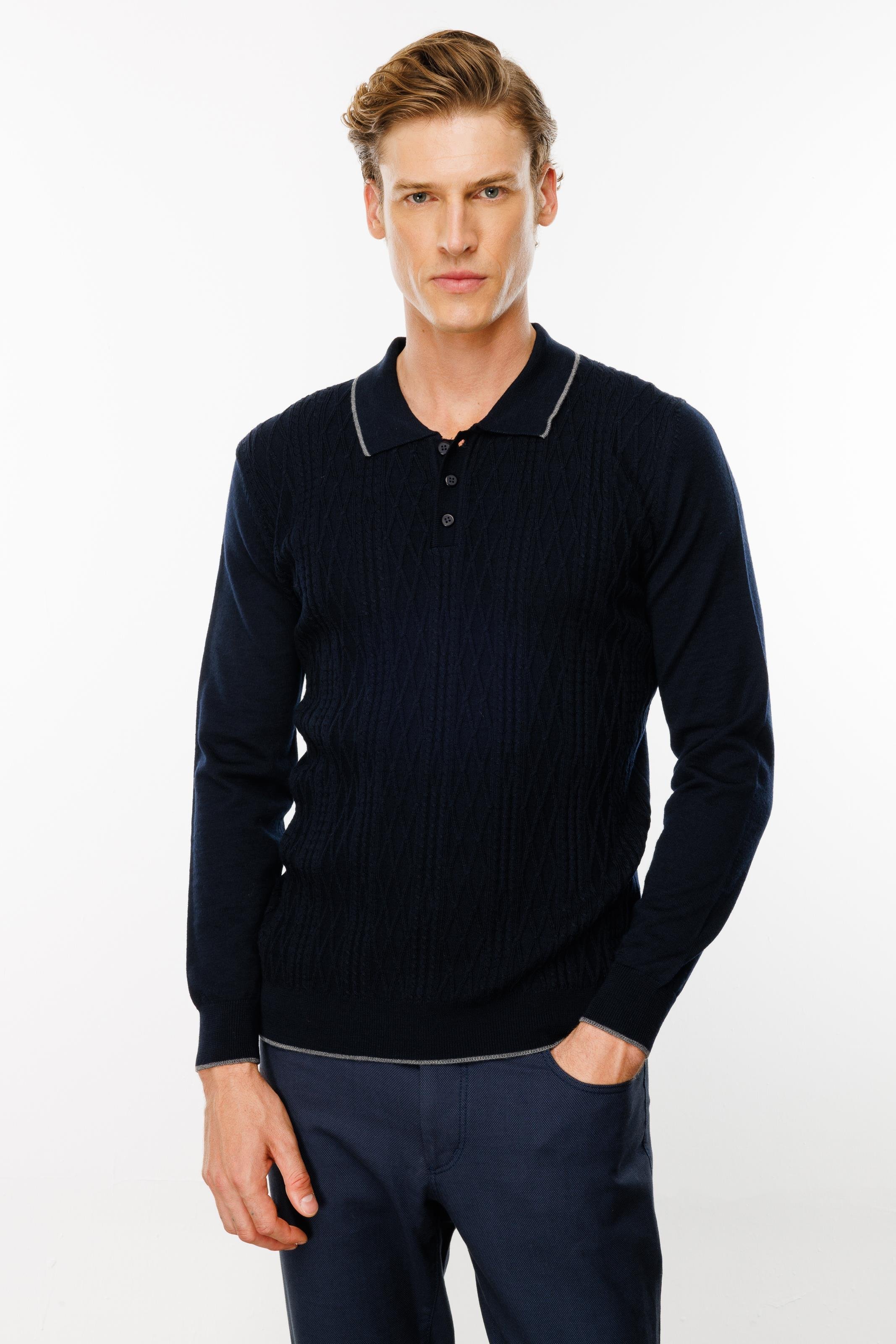 24611Erkek Polo Yaka Önü Baklava Örgü Kazak Lacivert