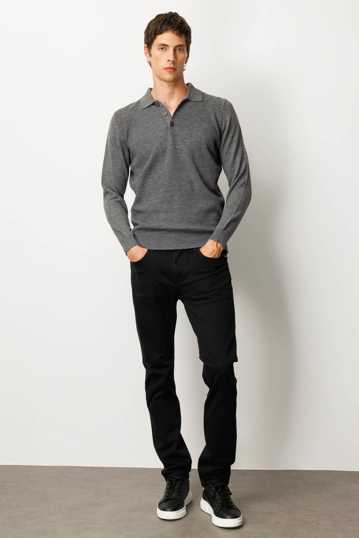 25608Erkek Polo Yaka Önü Baklavalı Triko Kazak Füme