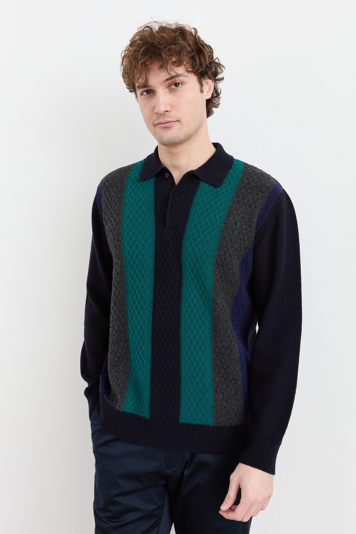 23507Erkek Polo Yaka Önü Desenli Yün Kazak K.Lacivert