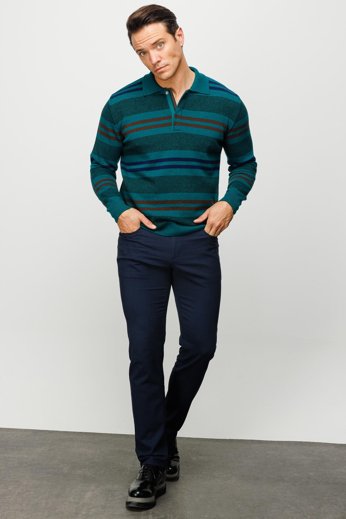 23502Erkek Polo Yaka Renkli Çizgili Kalın Yün Kazak K.Ö.başı