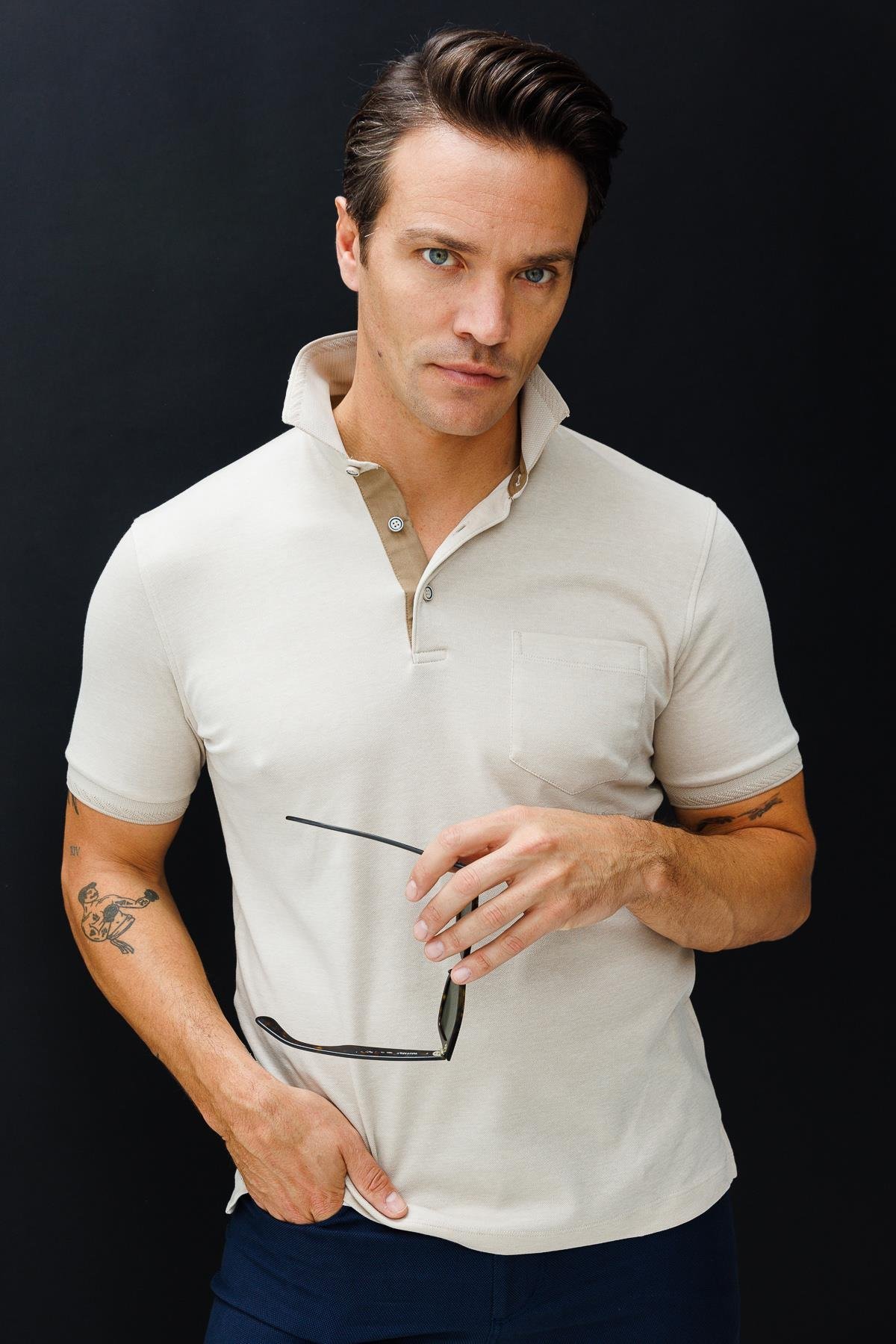 901Erkek Polo Yaka Yakası ve Kolu Triko Cepli Tshirt Bej