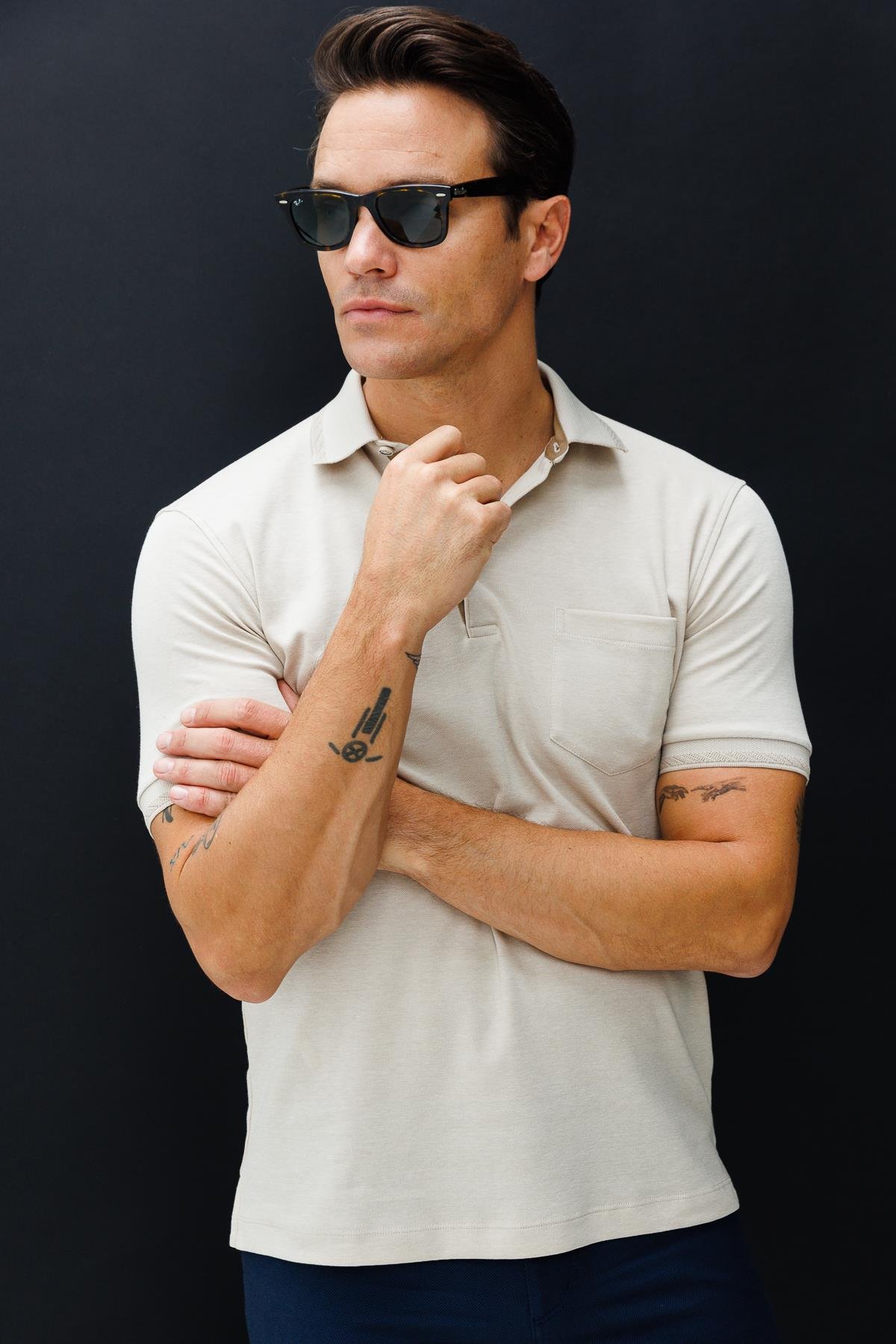 901Erkek Polo Yaka Yakası ve Kolu Triko Cepli Tshirt Bej