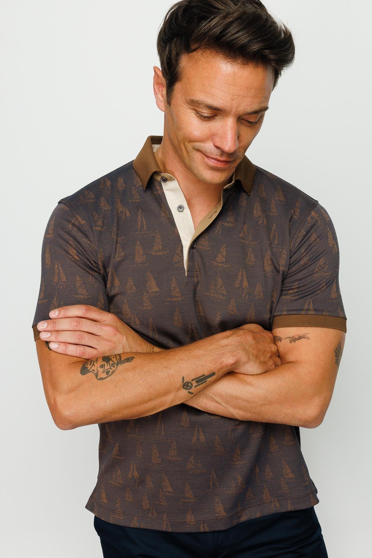 820Erkek Polo Yaka Yelken Desenli T-shirt Kahve