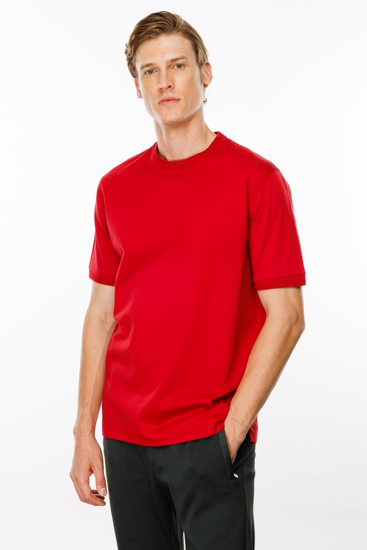 MTA 09Erkek Sıfır Yaka Basic Pamuklu T-shirt Kırmızı