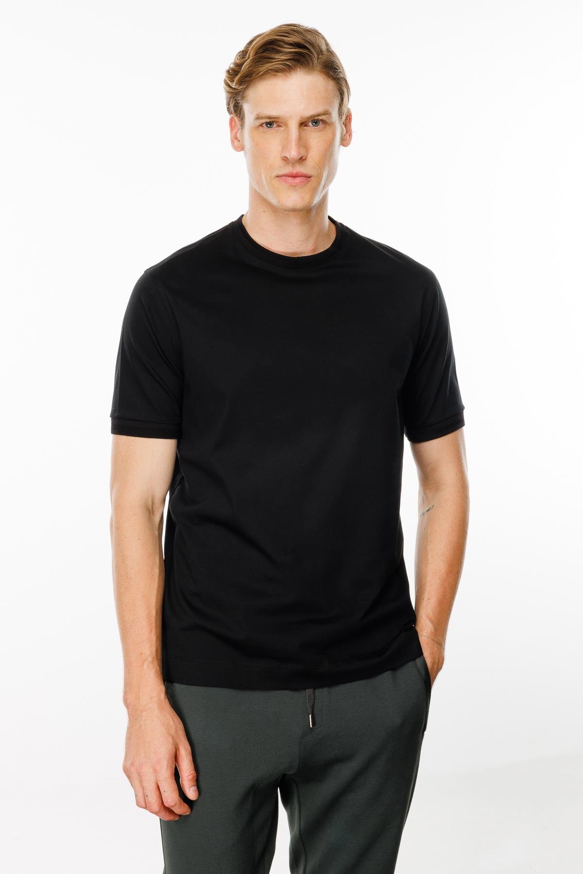 MTA 09Erkek Sıfır Yaka Basic Pamuklu T-shirt Siyah