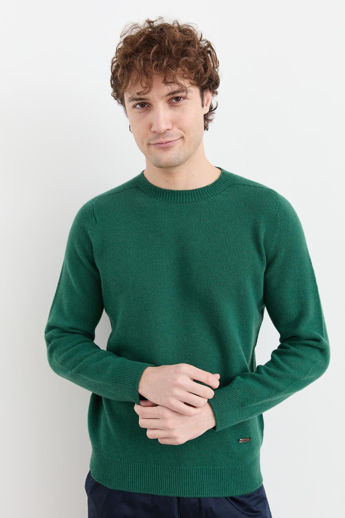 23525Erkek Sıfır Yaka Basic Yün Kazak Ö.Başı