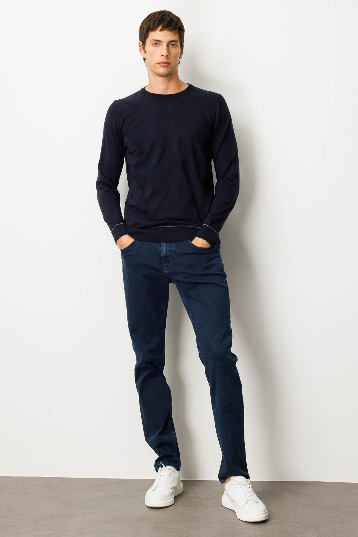 25603Erkek Sıfır Yaka Çizgili Baklavalı Yün Kazak K.Lacivert